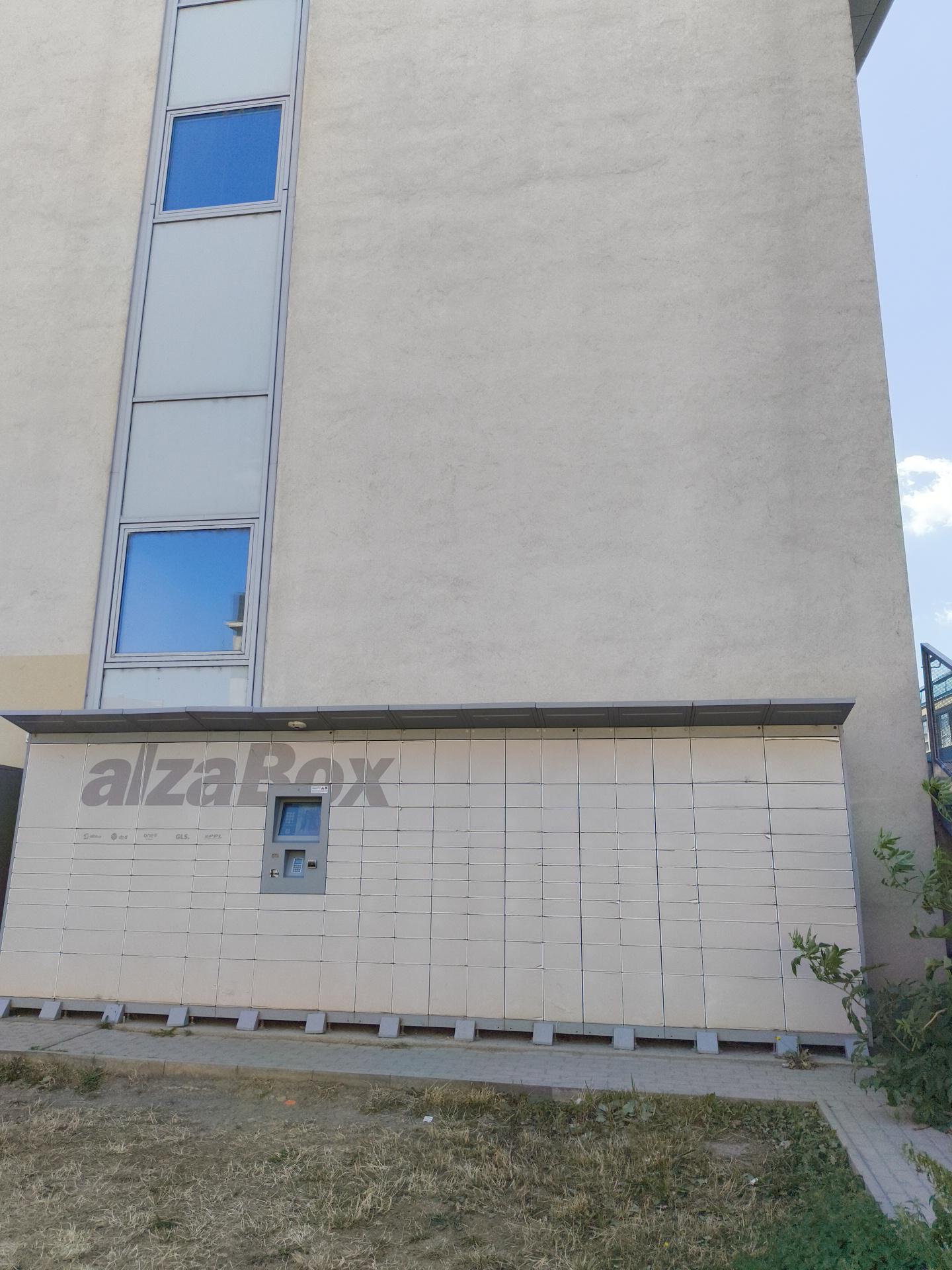 AlzaBox foto 1