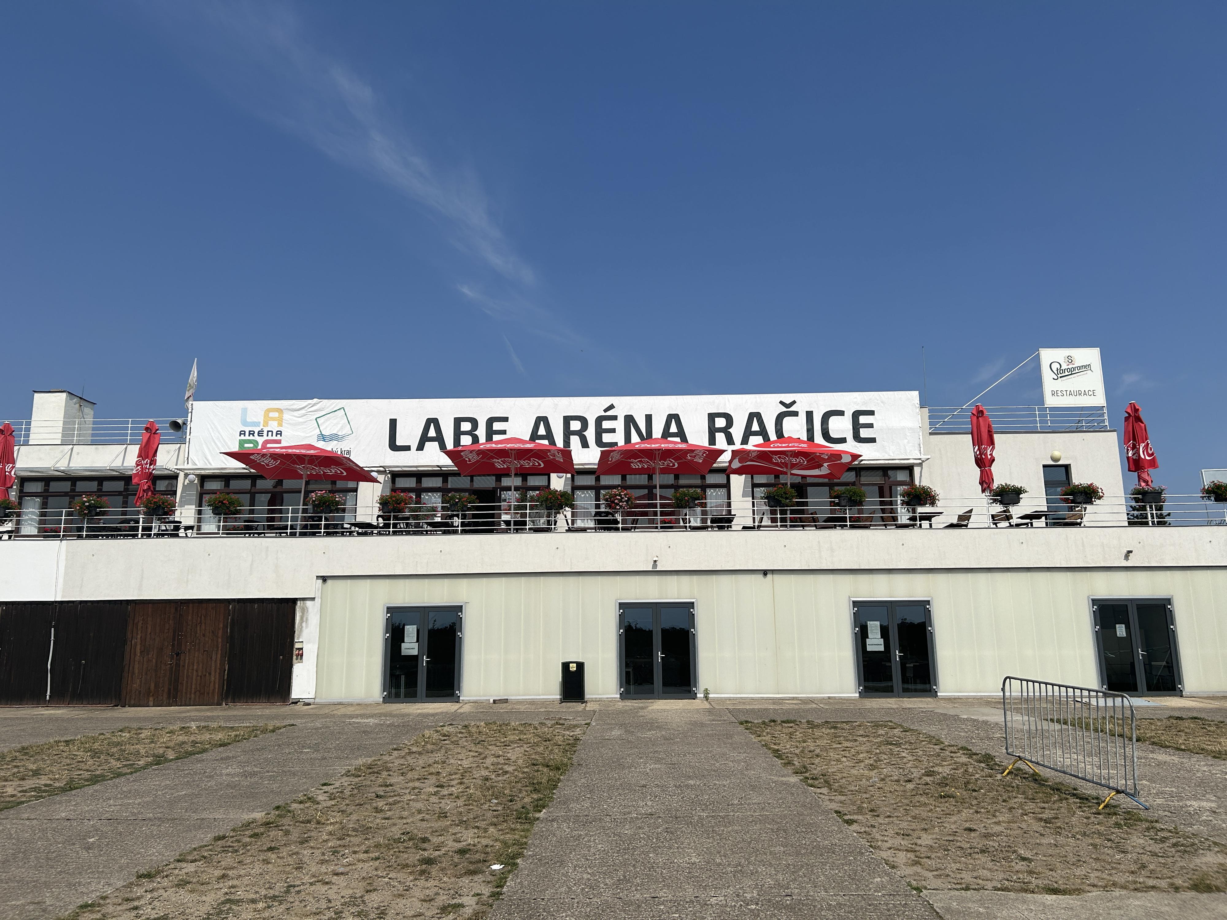 Restaurace Labe aréna foto 3