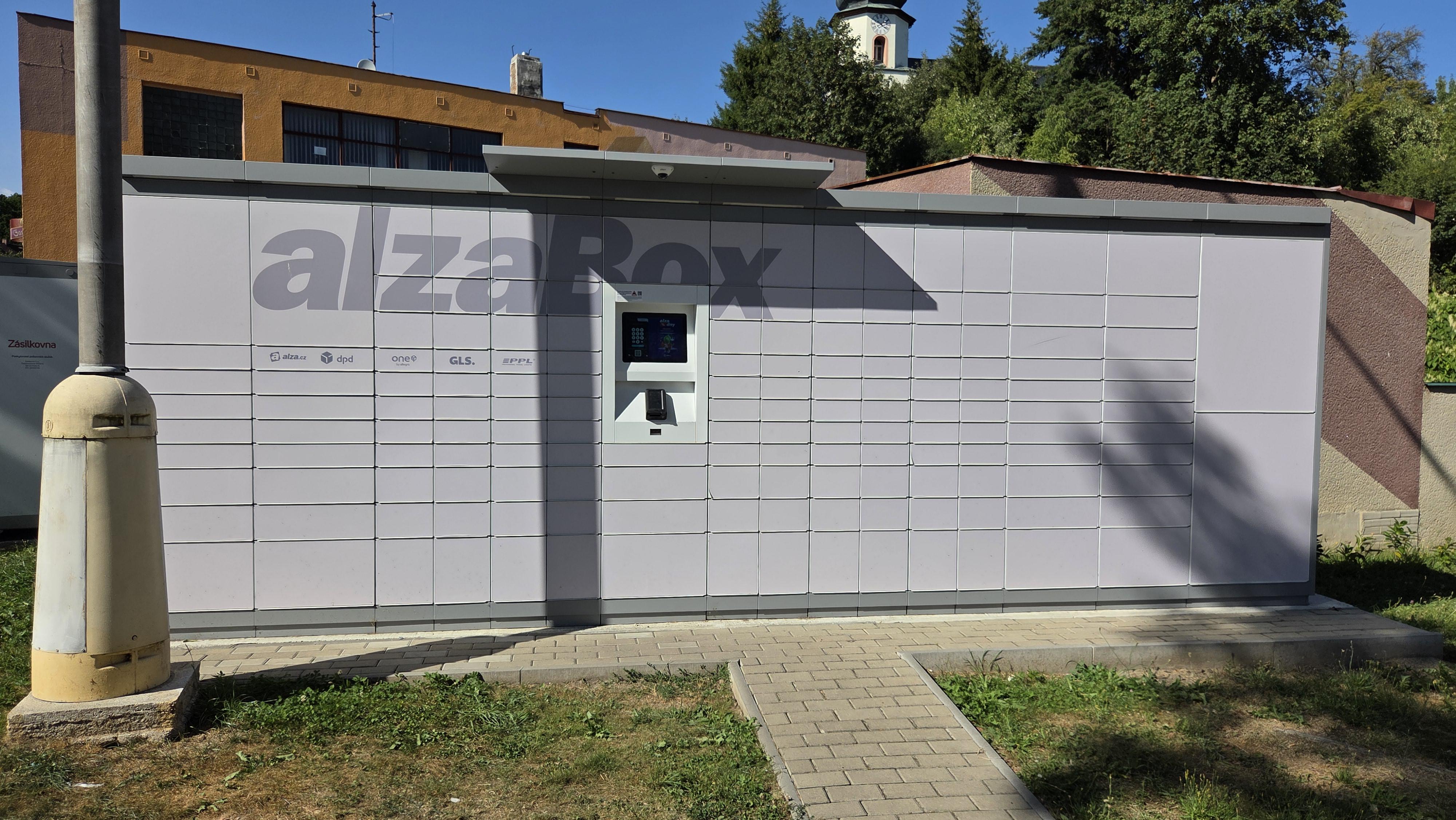 AlzaBox foto 3