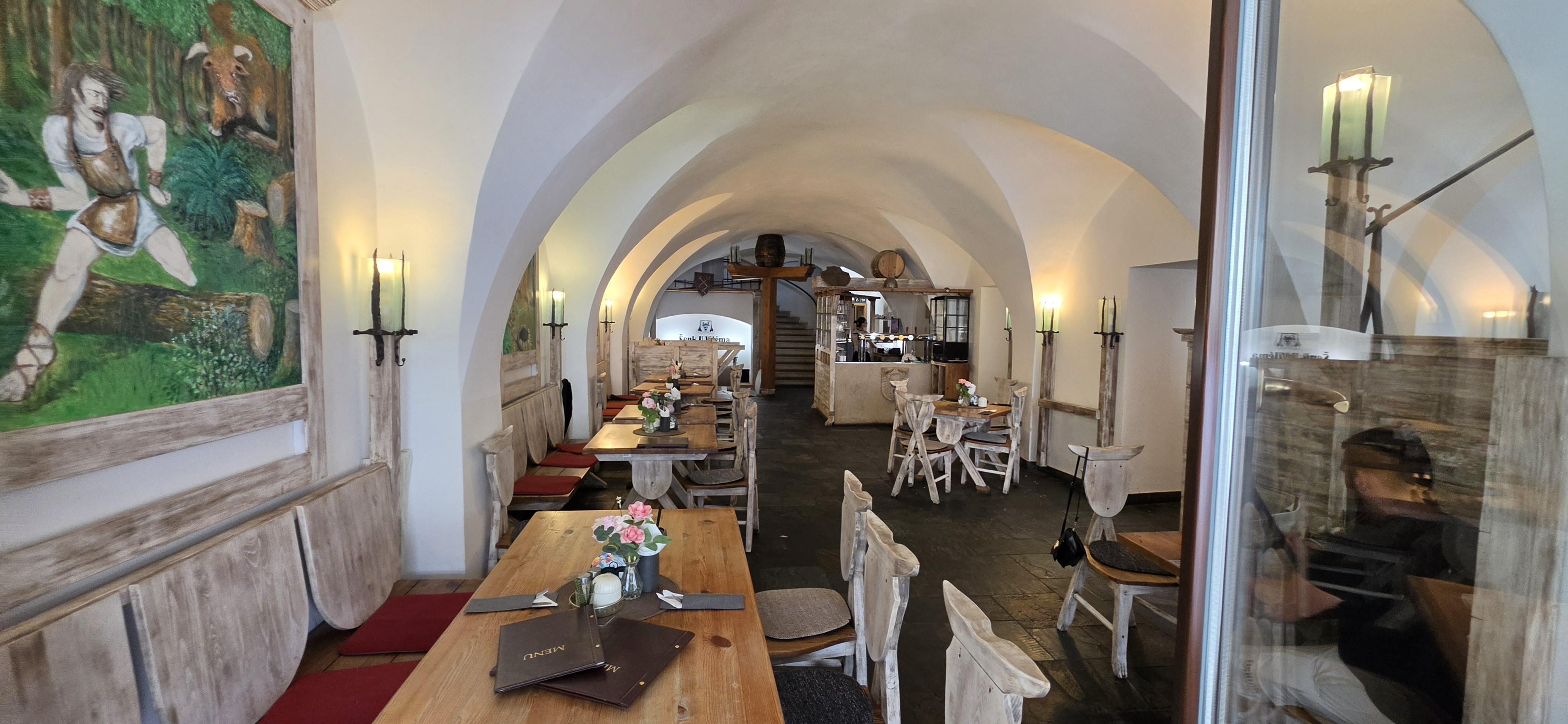 Restaurace Slavia foto 2