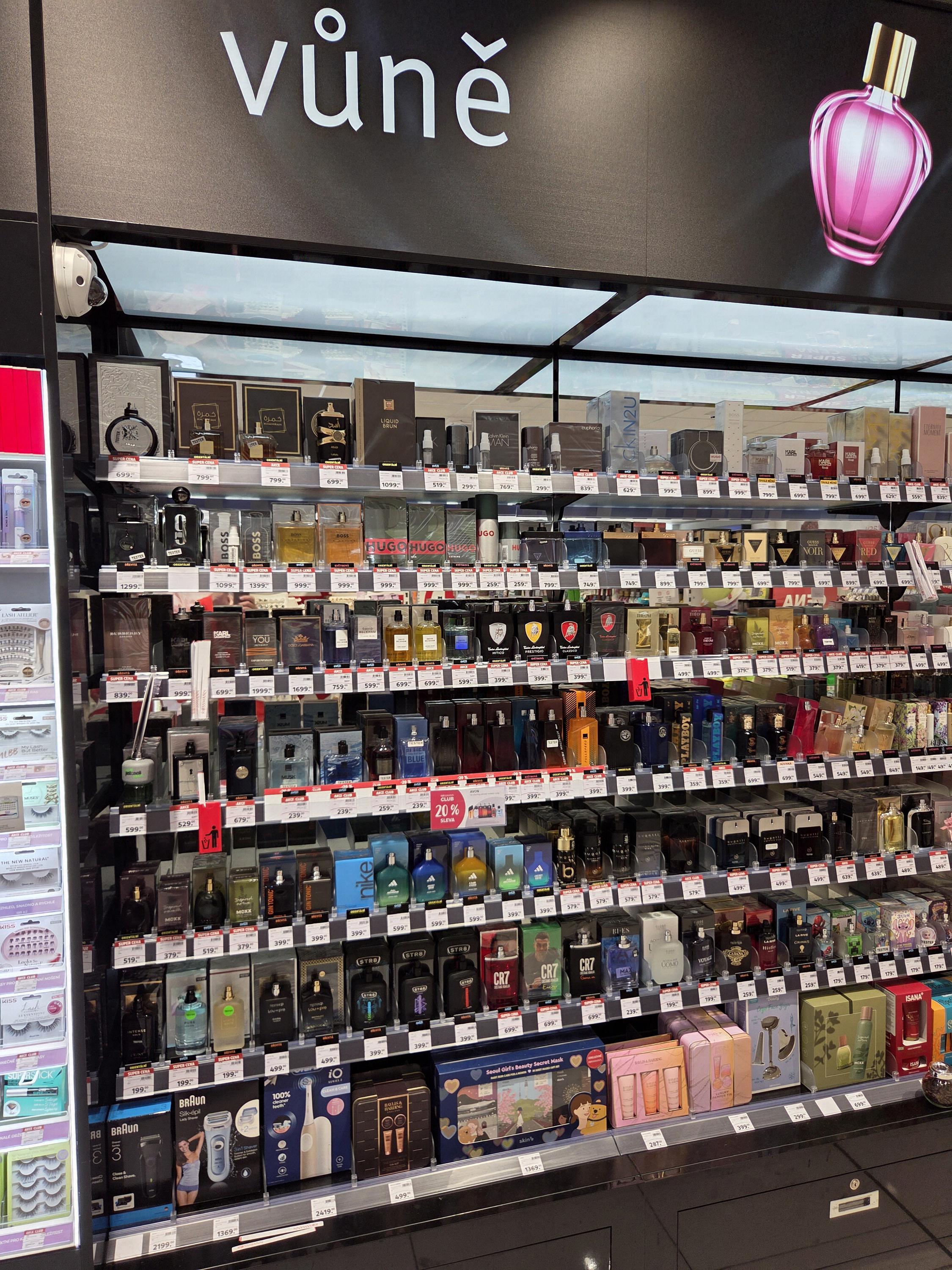 ROSSMANN foto 1