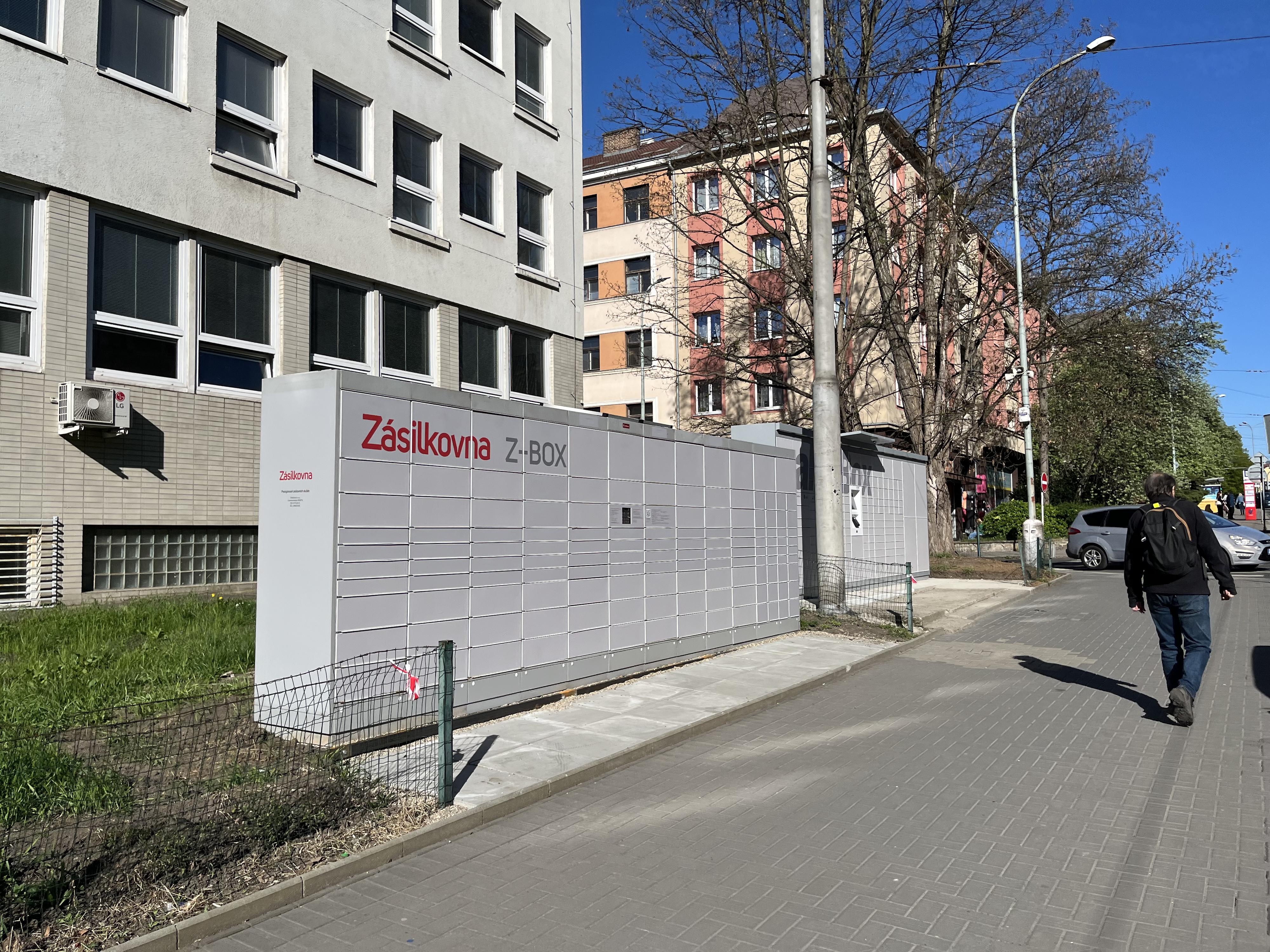 Z-BOX