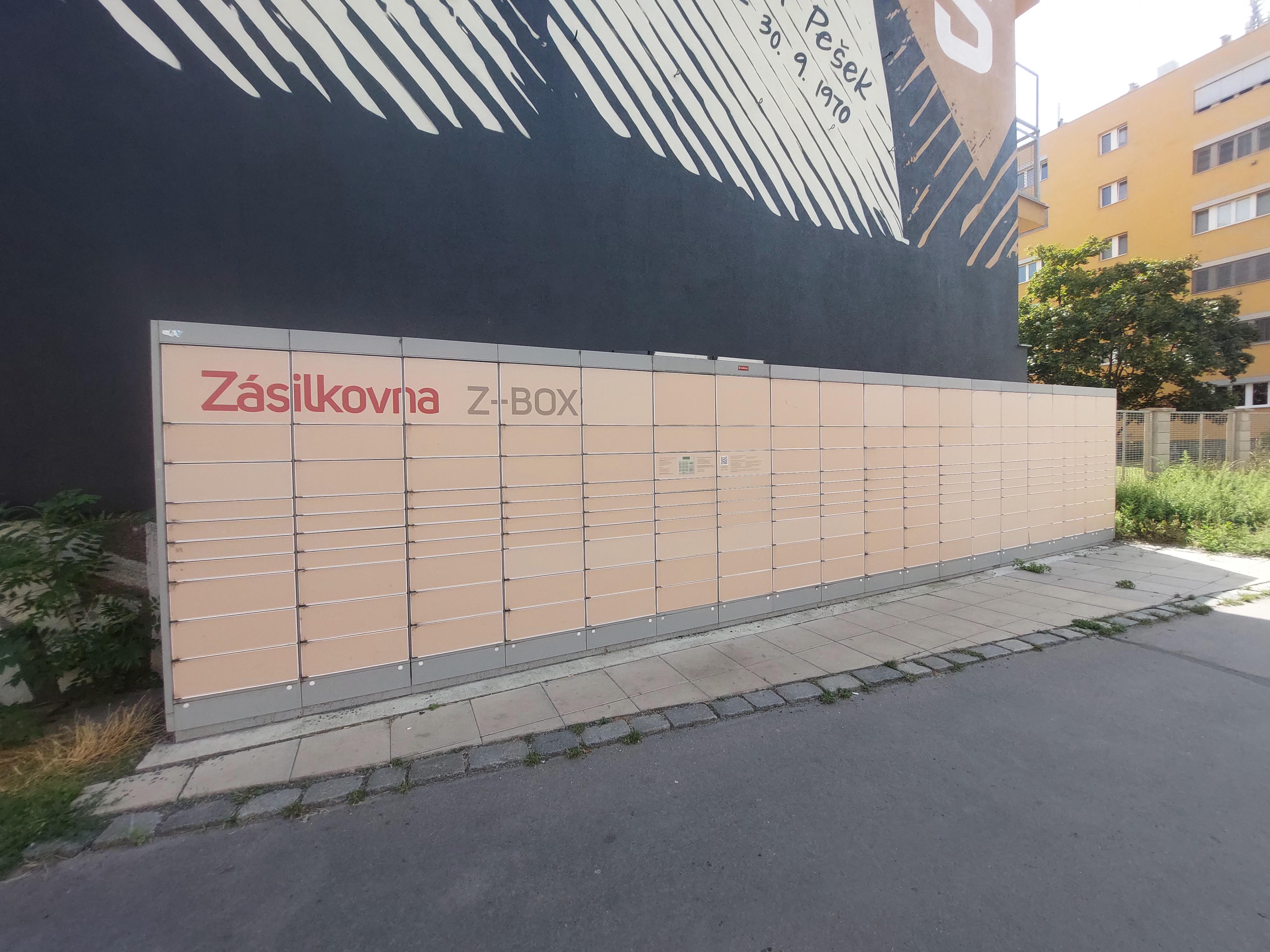 Z-BOX