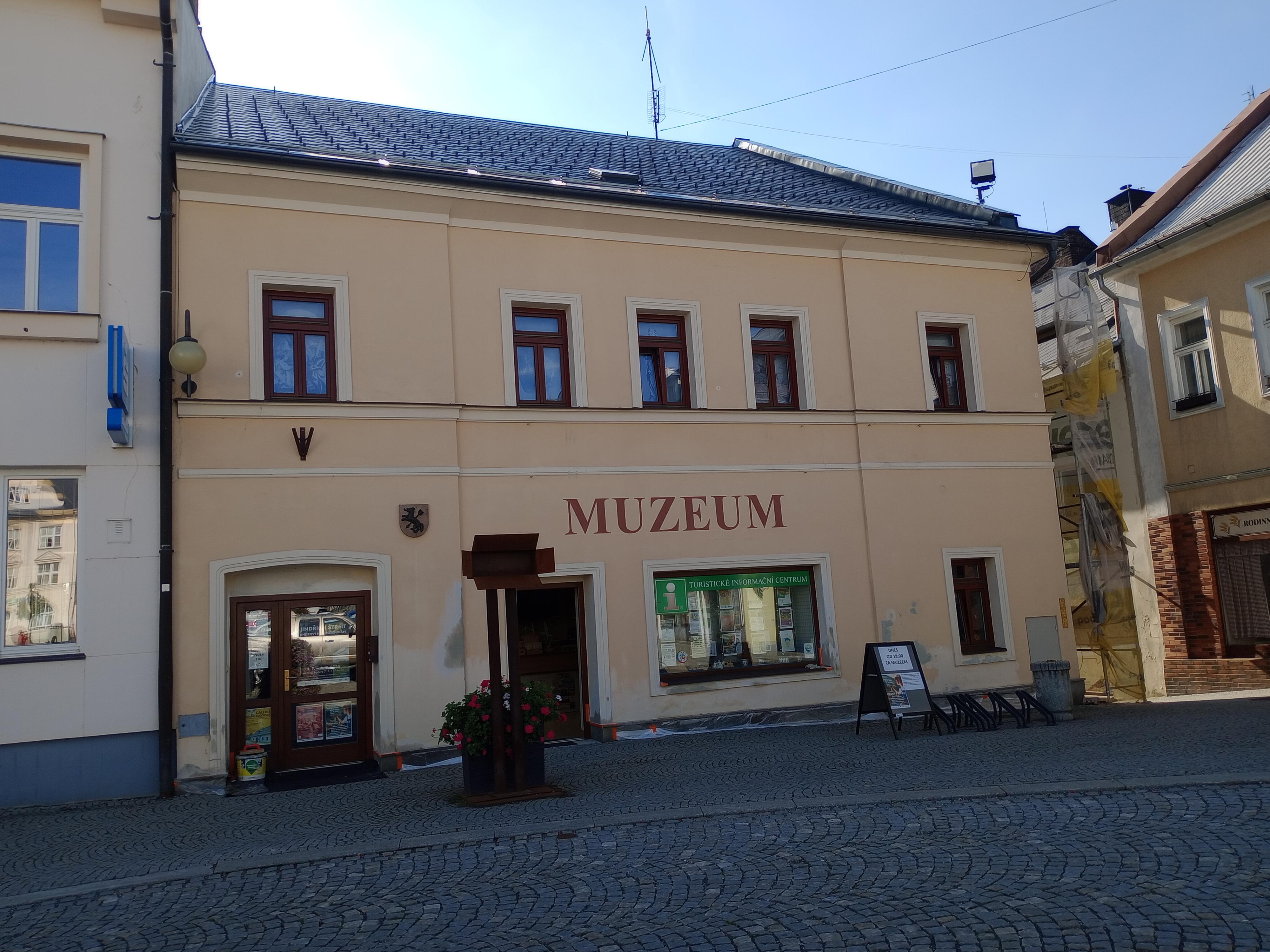 Knihovna Muzea Rýmařova foto 3