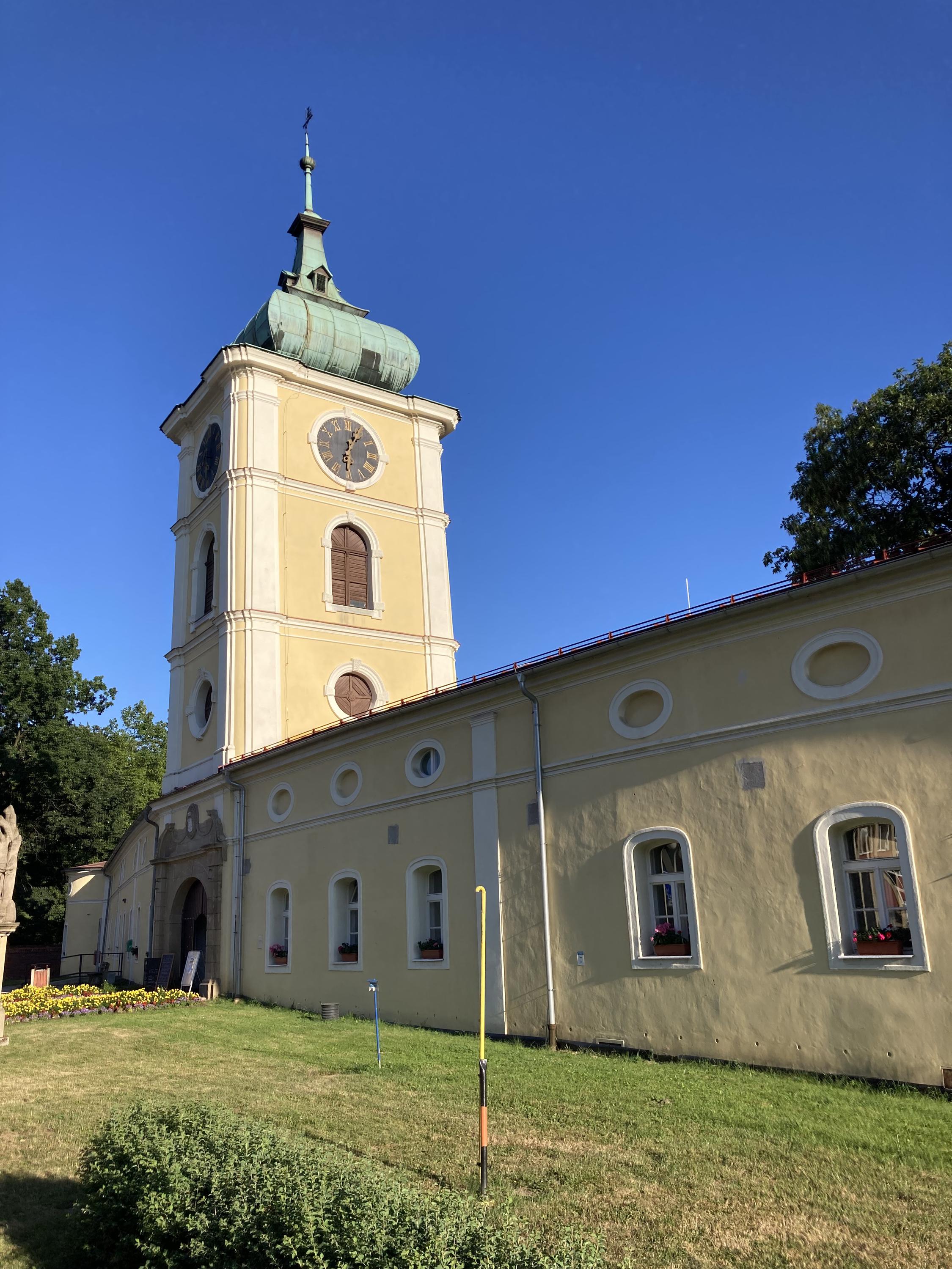 Alžběta nejen kavárna foto 1