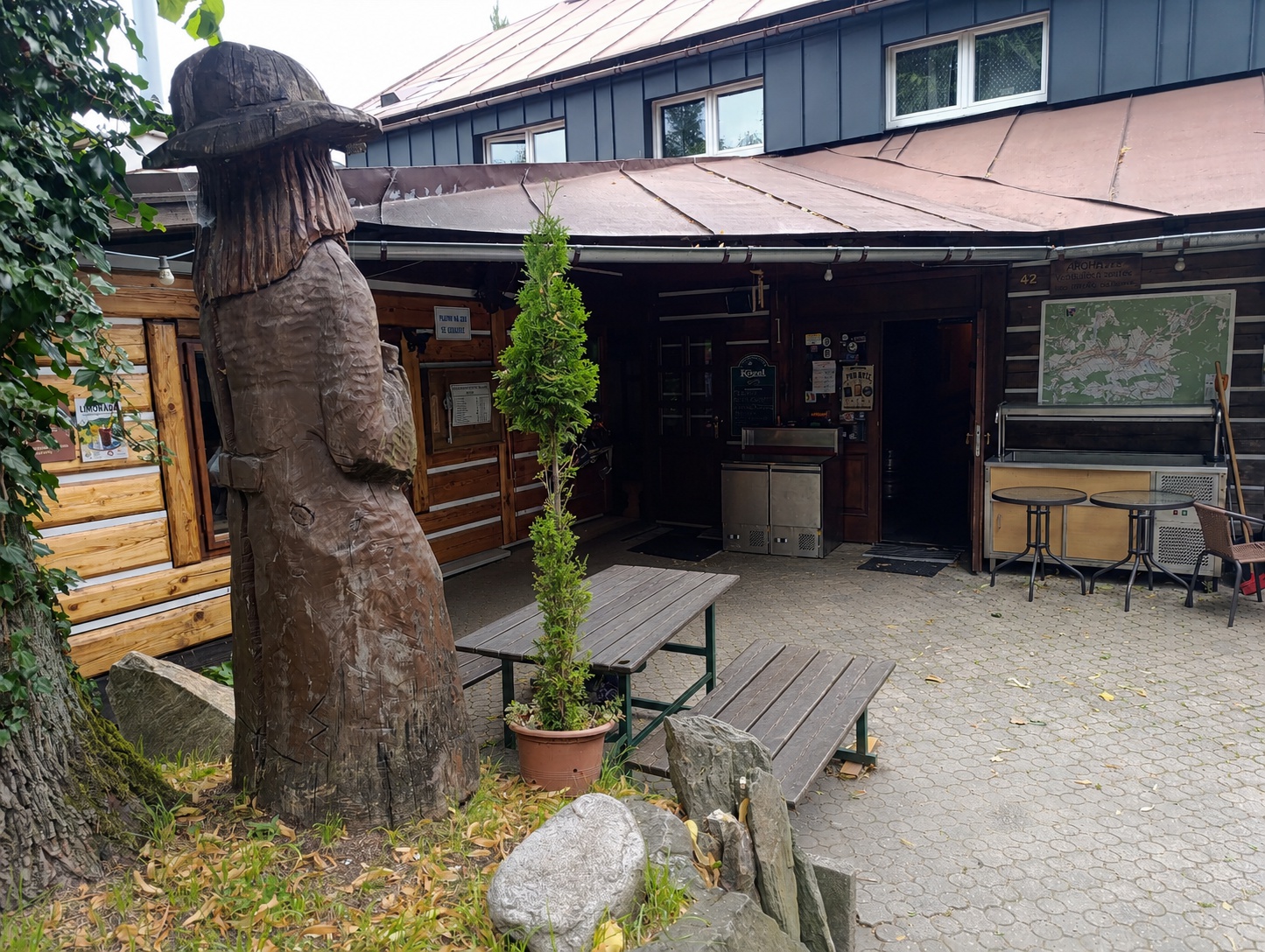 Samoobslužný bar na Háskově