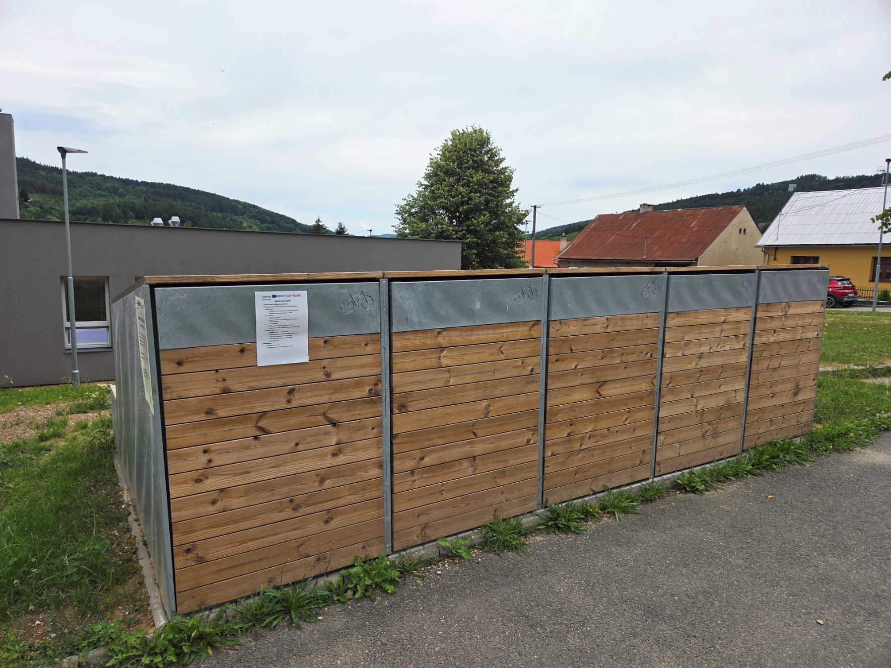 Město Valašské Klobouky - dobíjecí stanice foto 3