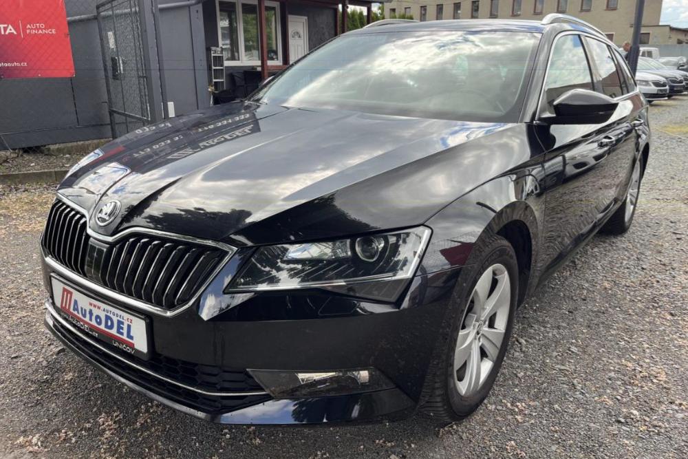 Škoda Superb 2,0 TDi | nafta, automat
