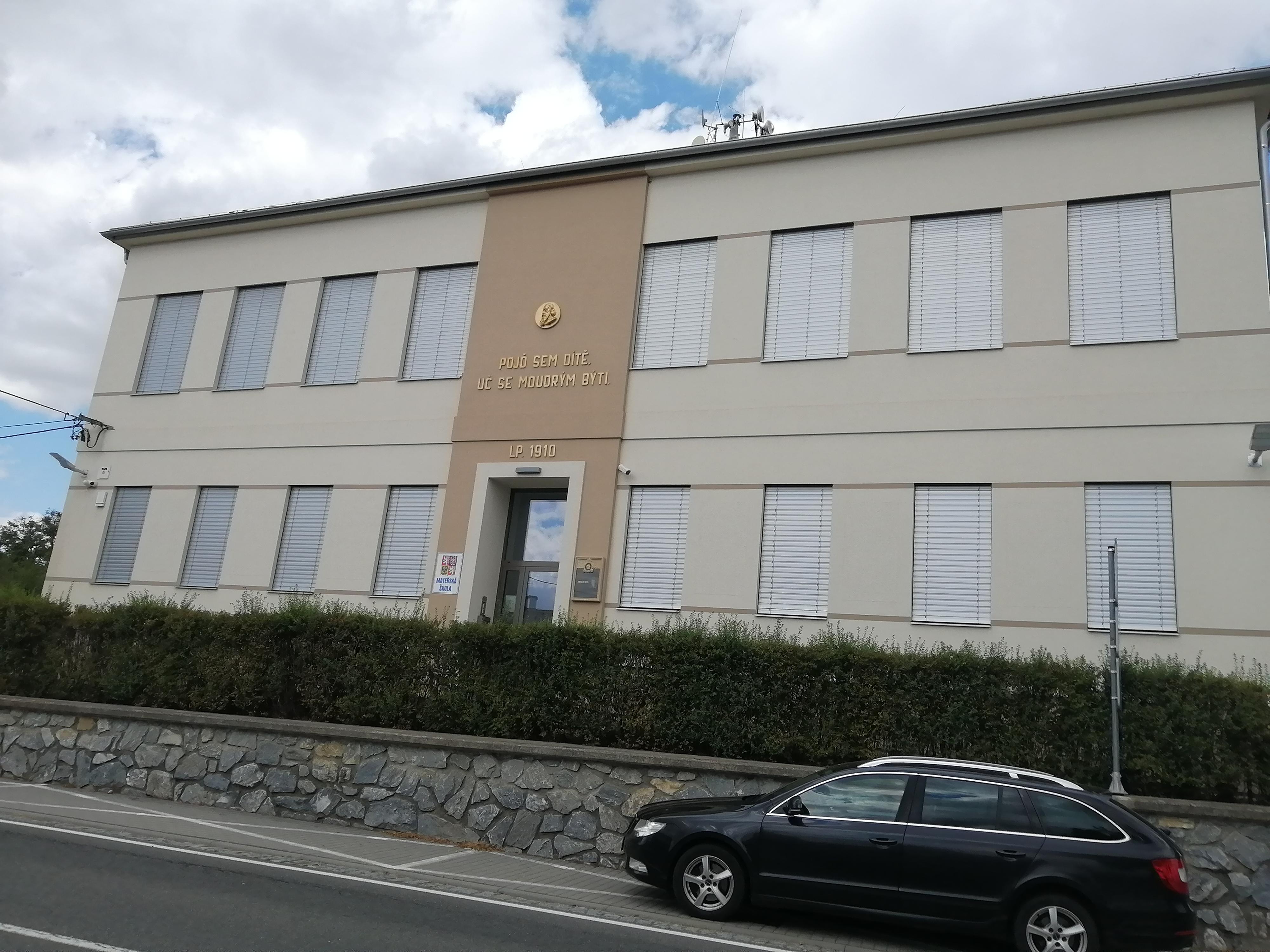 ZŠ a MŠ Drahanovice, Ludéřov foto 2