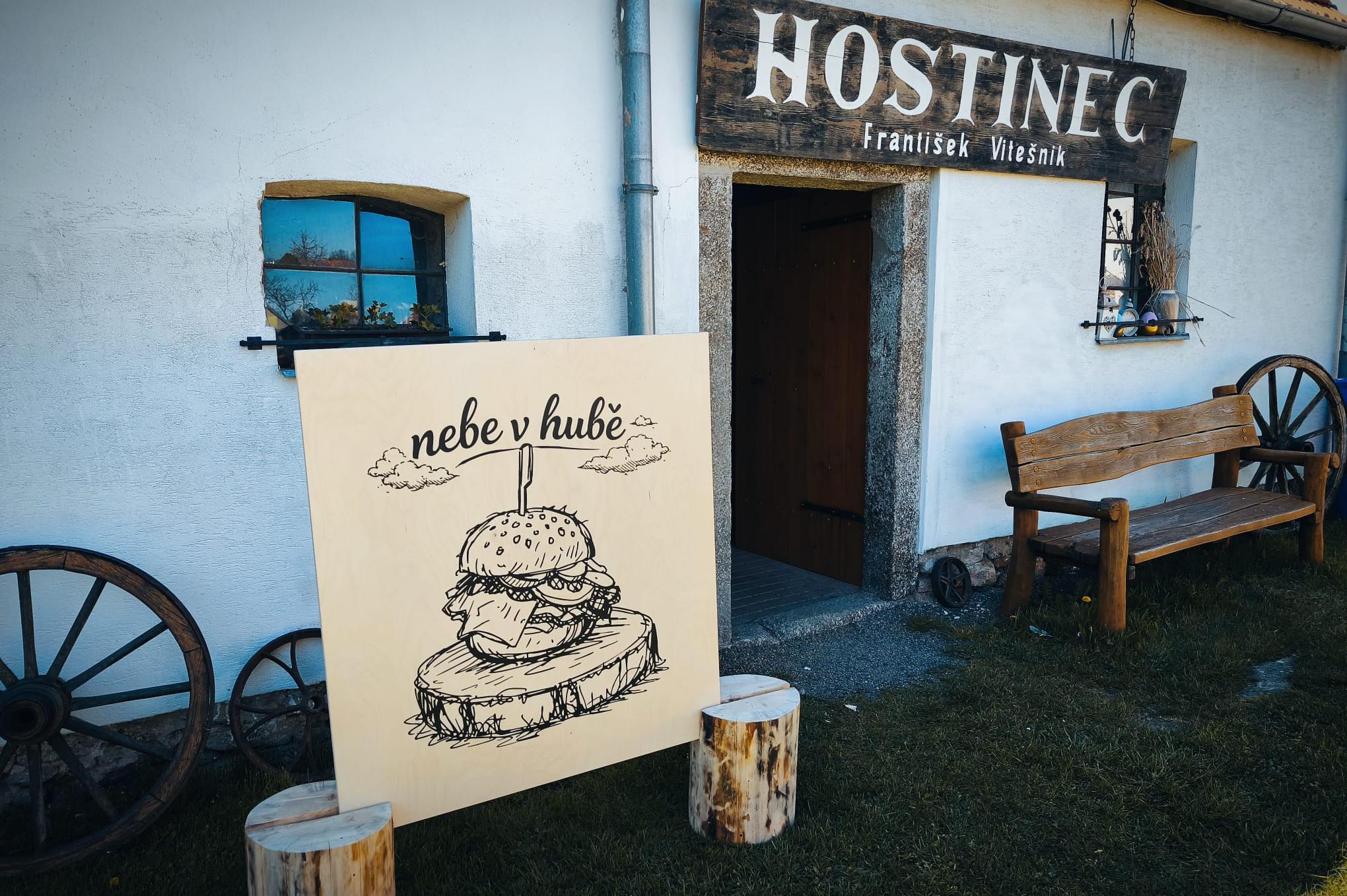 Nebe v hubě