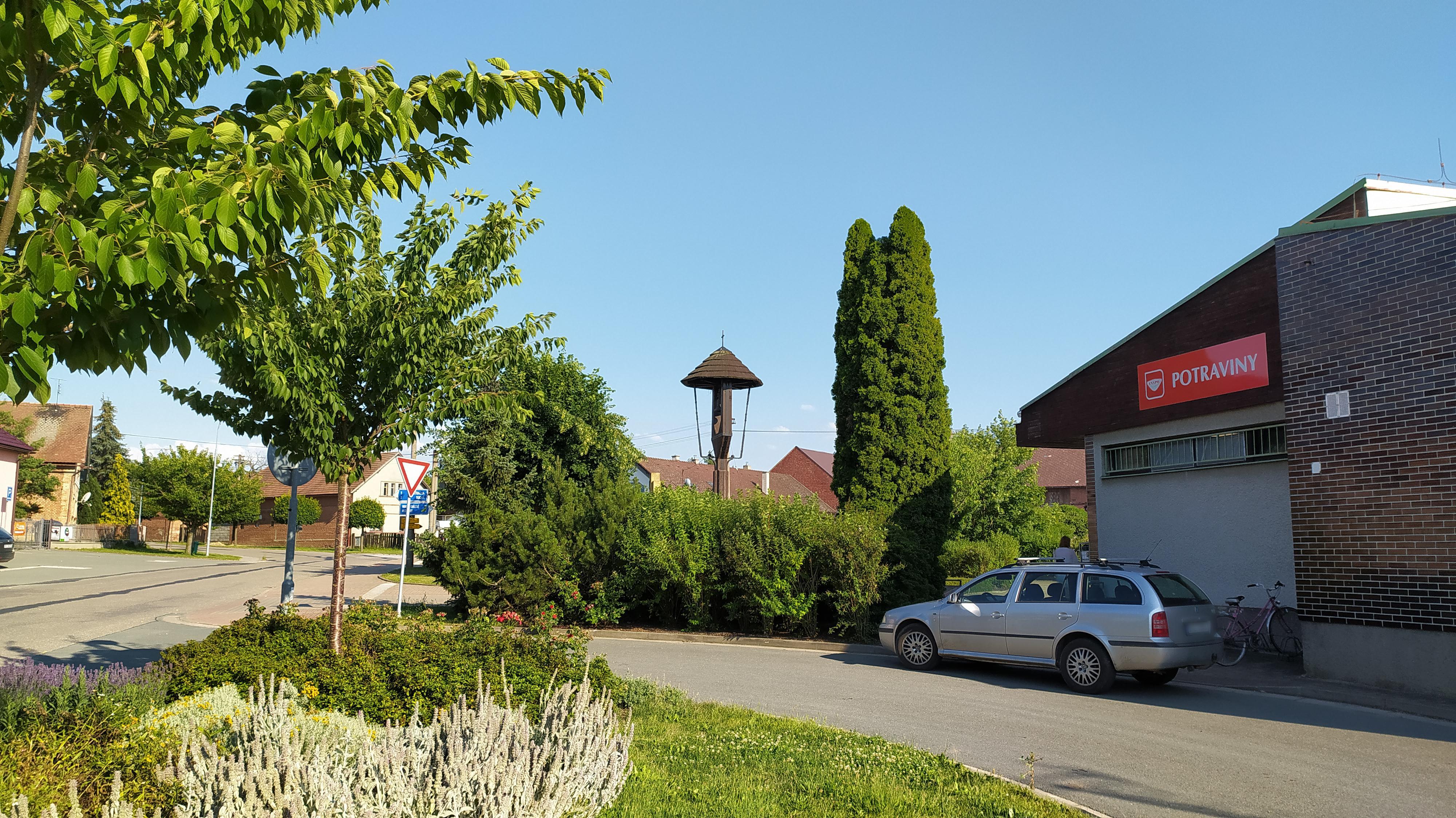 Smíšené zboží Lodín foto 2