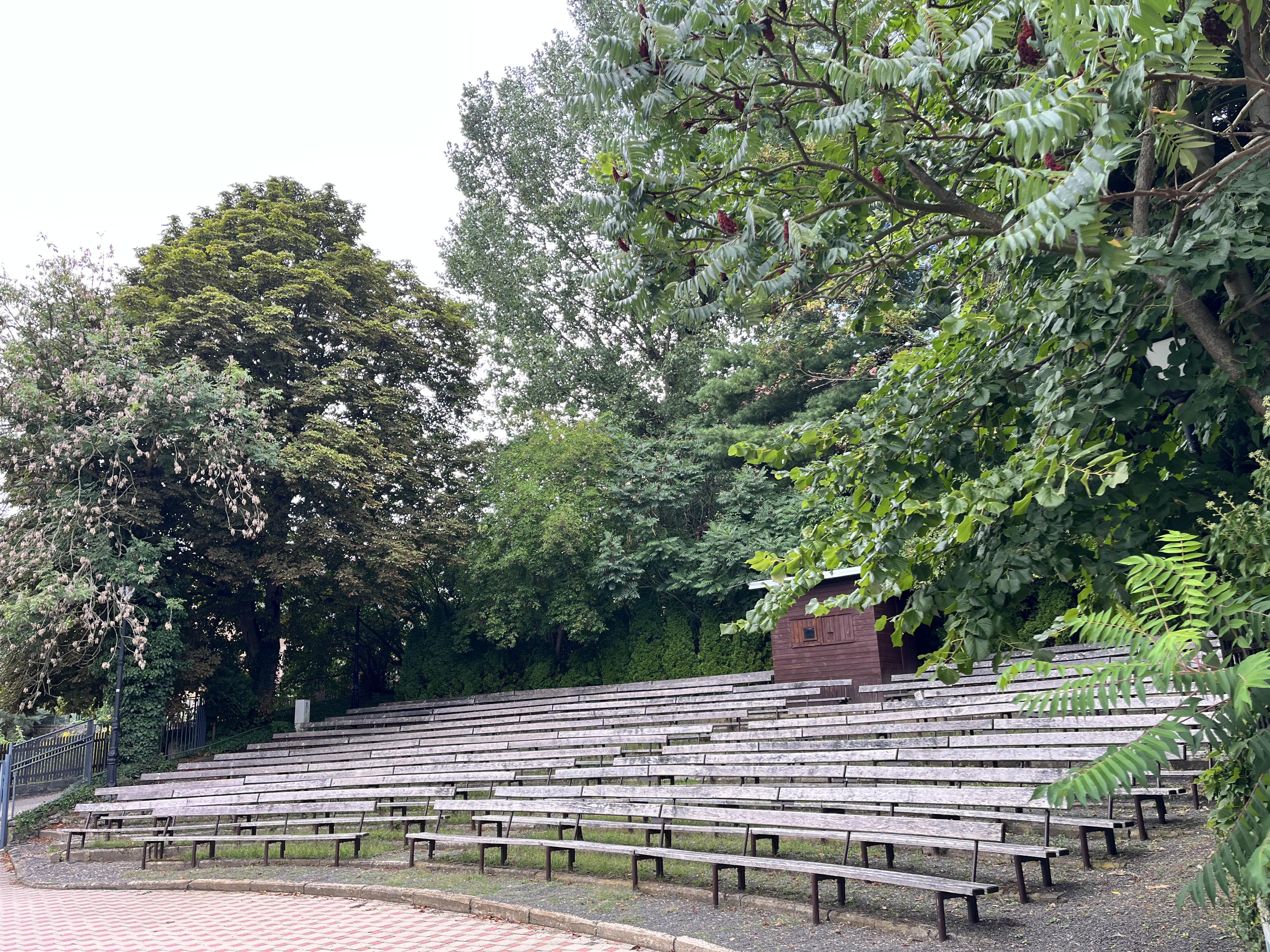Městské kino Benešov nad Ploučnicí foto 4