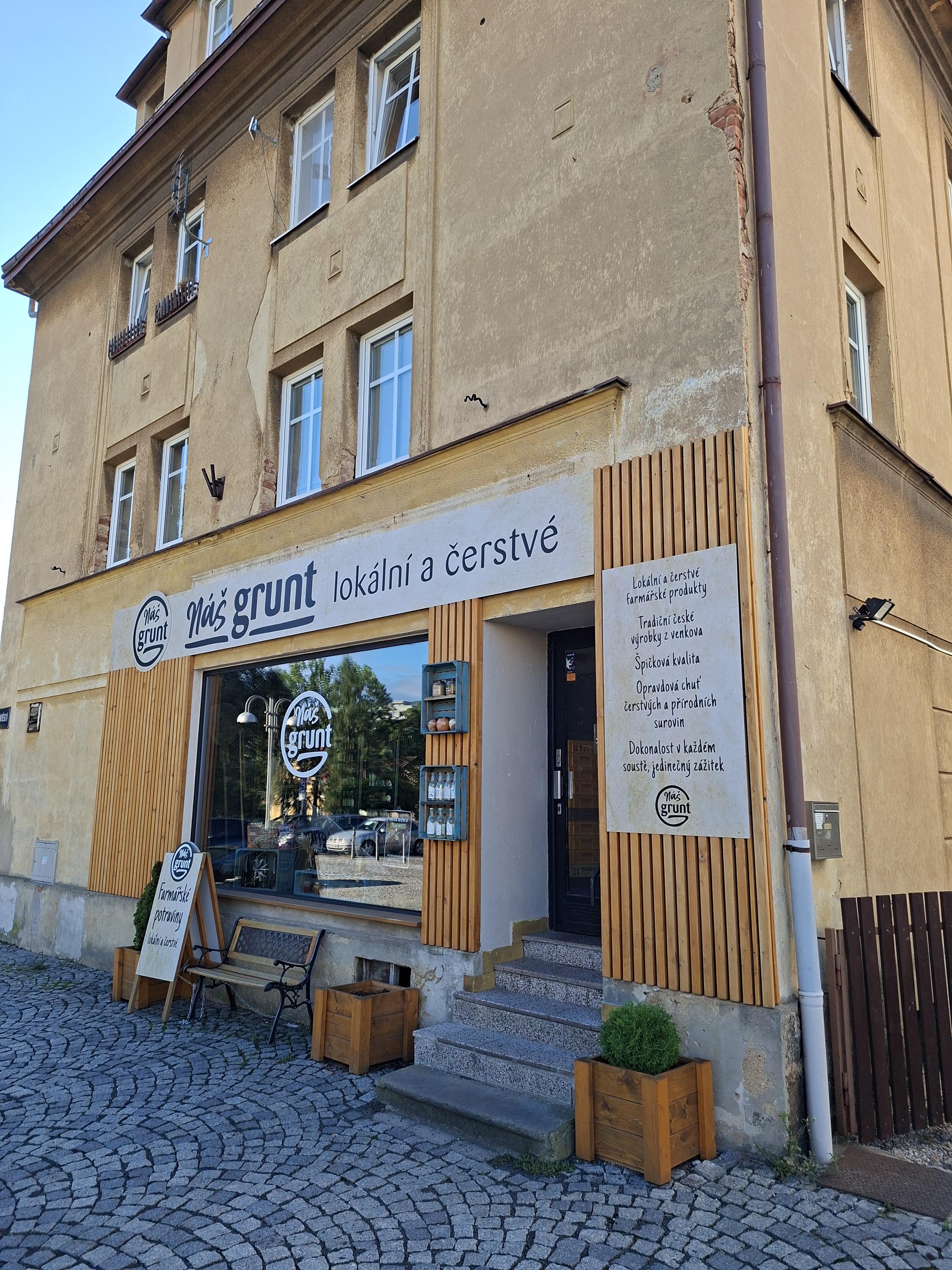 Náš grunt foto 1