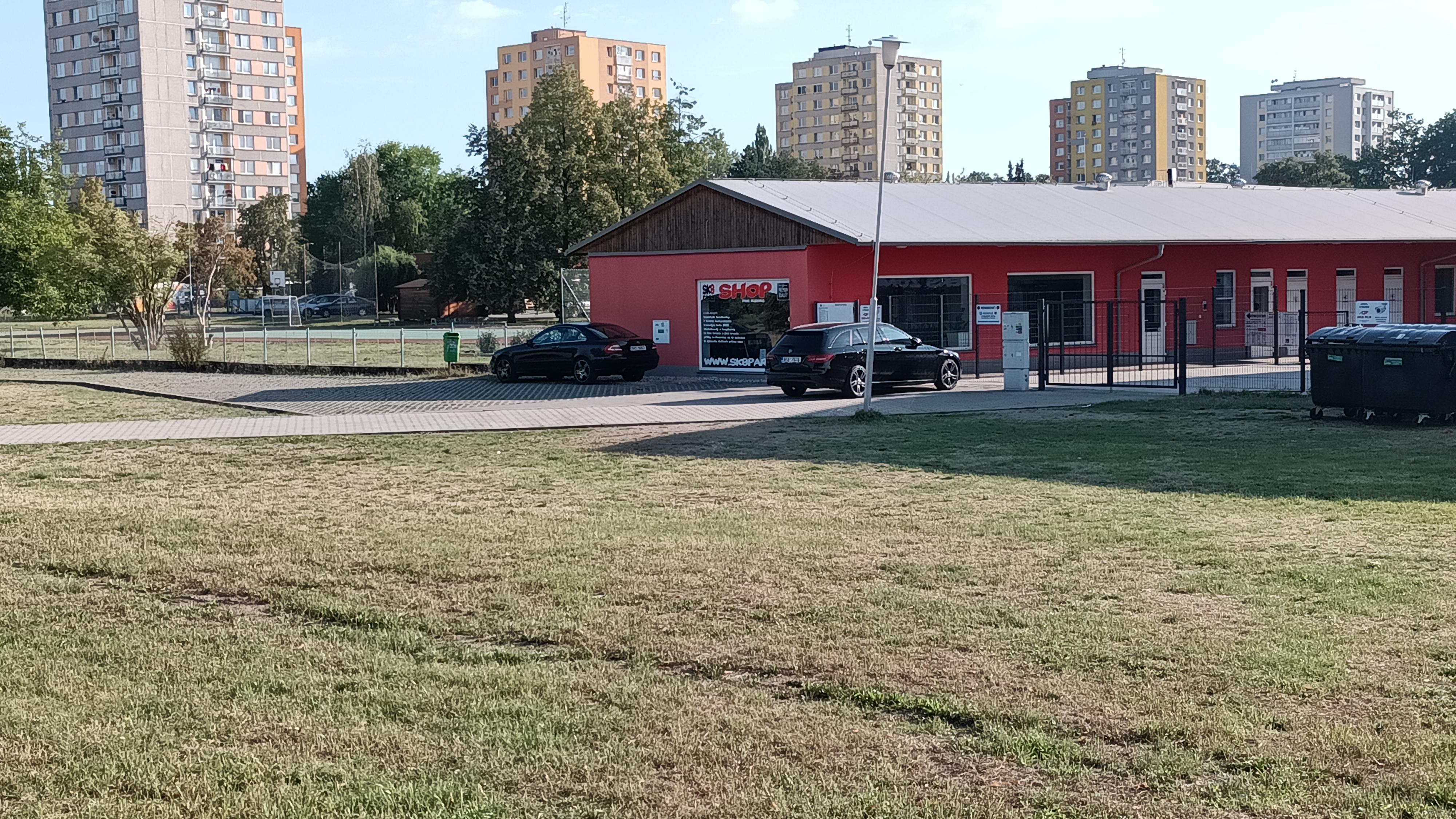 Skatepark Pardubice - obchod se sportovním vybavením foto 5