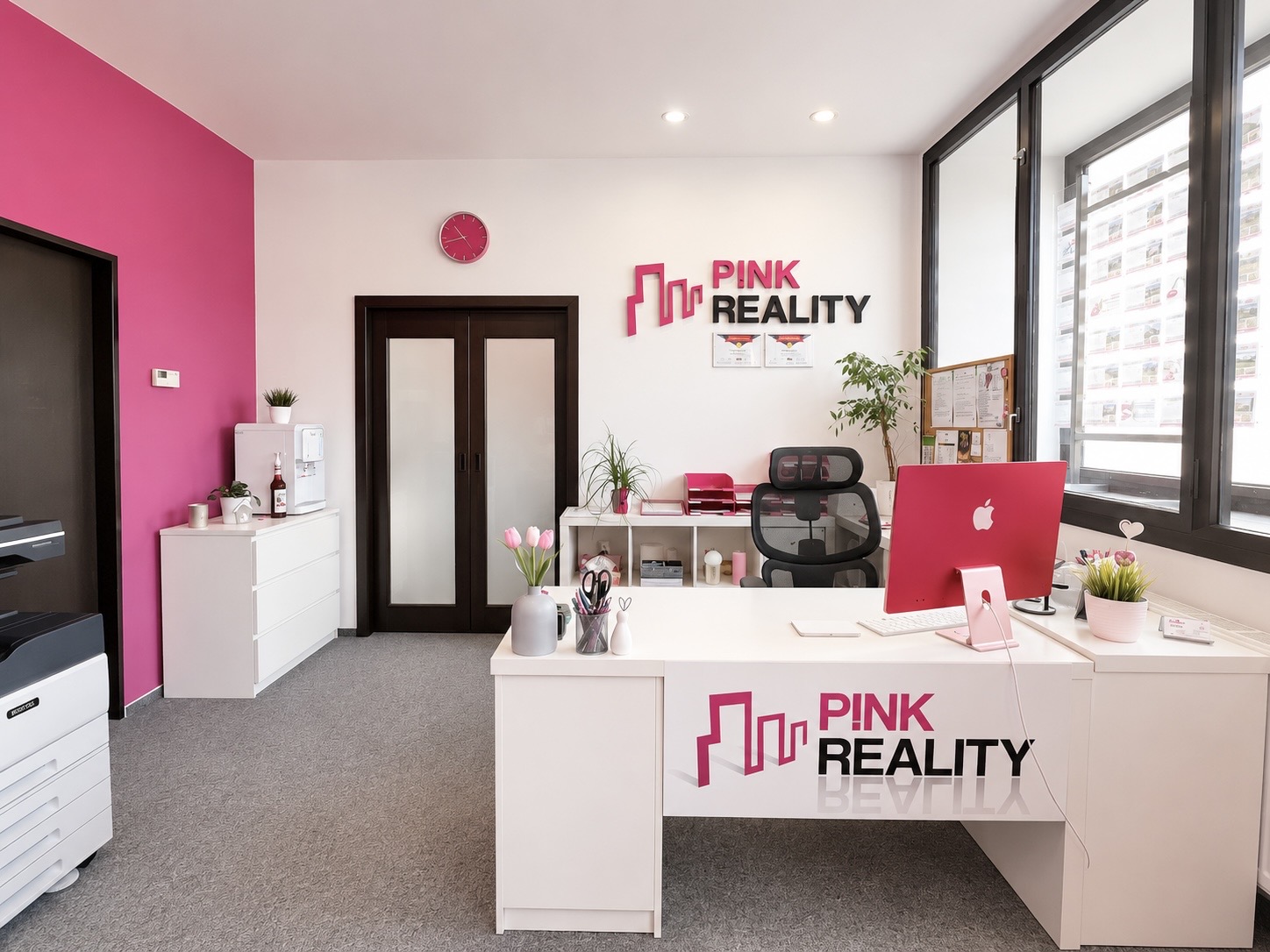 PINK REALITY, s.r.o. foto 2