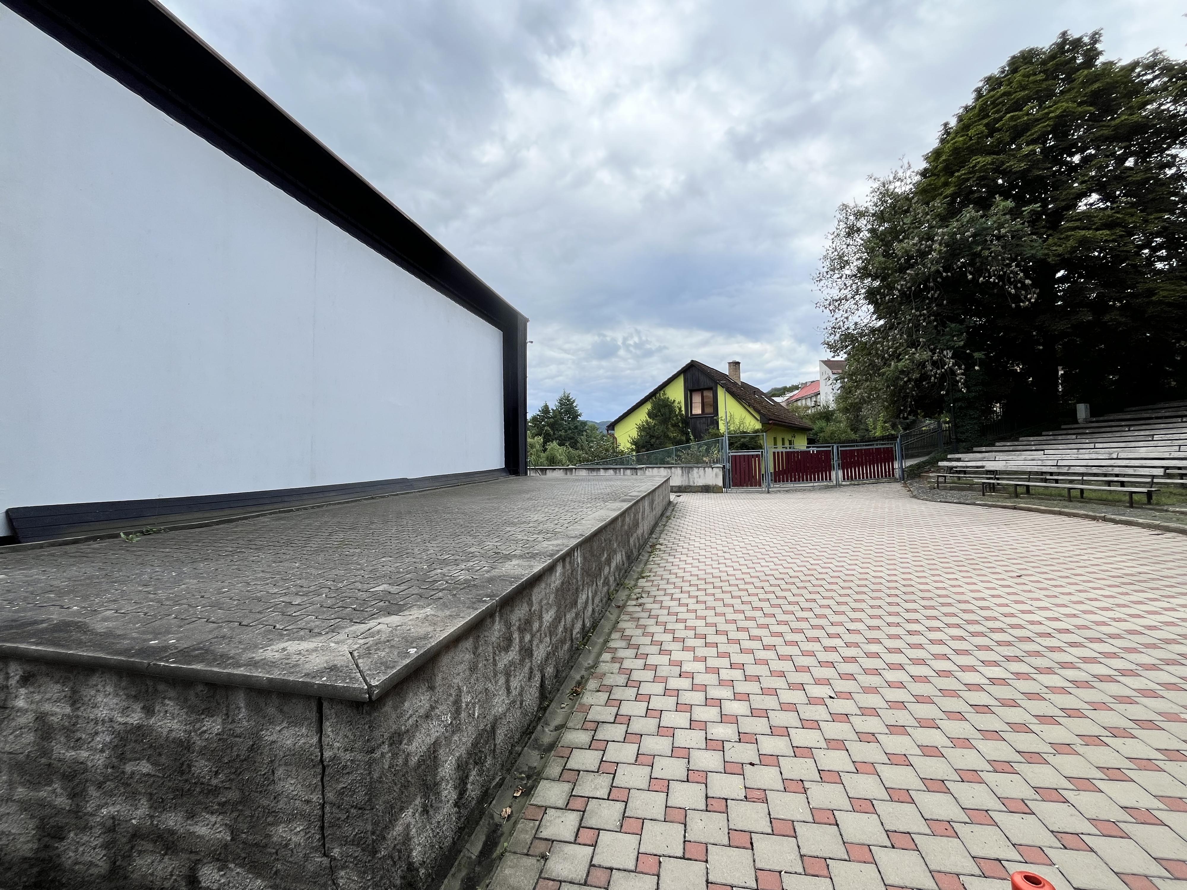 Městské kino Benešov nad Ploučnicí foto 3