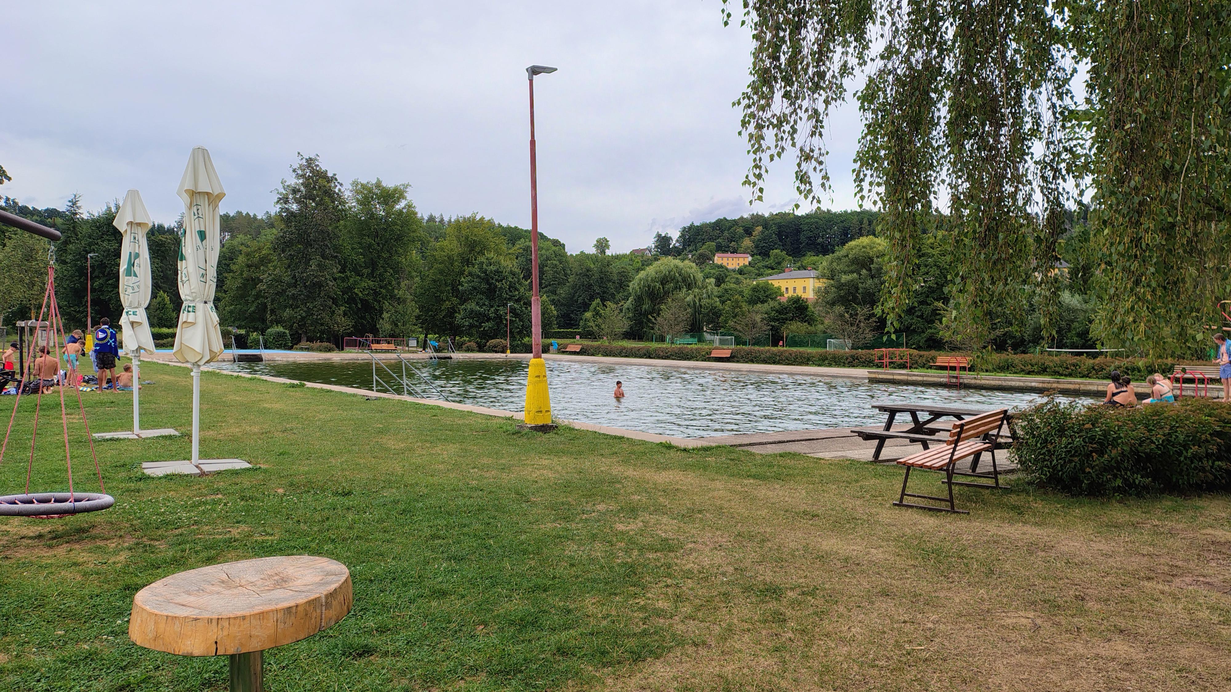 Koupaliště Lanžov foto 6