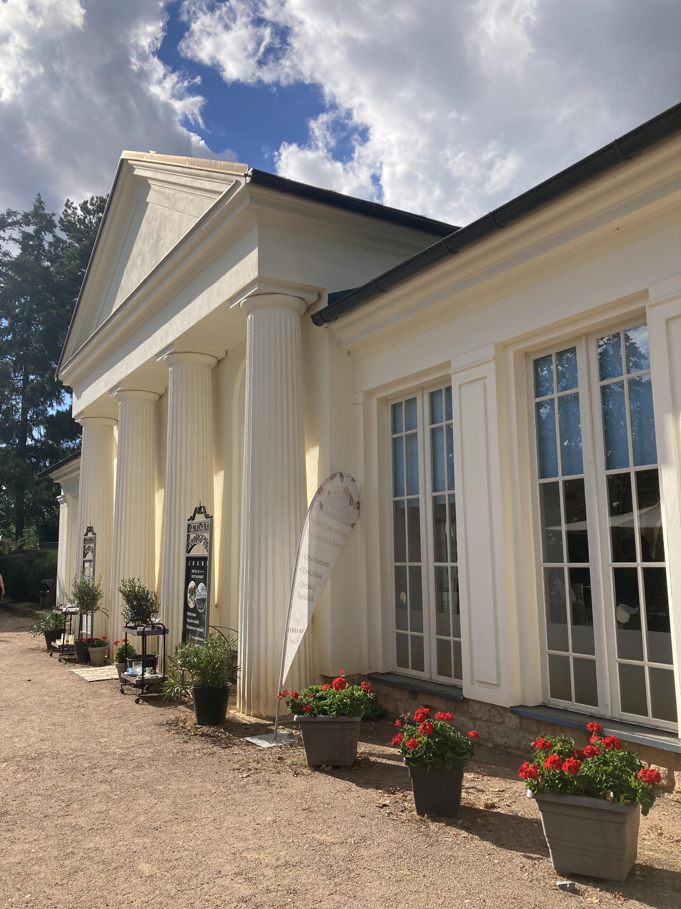 Café Orangerie foto 3