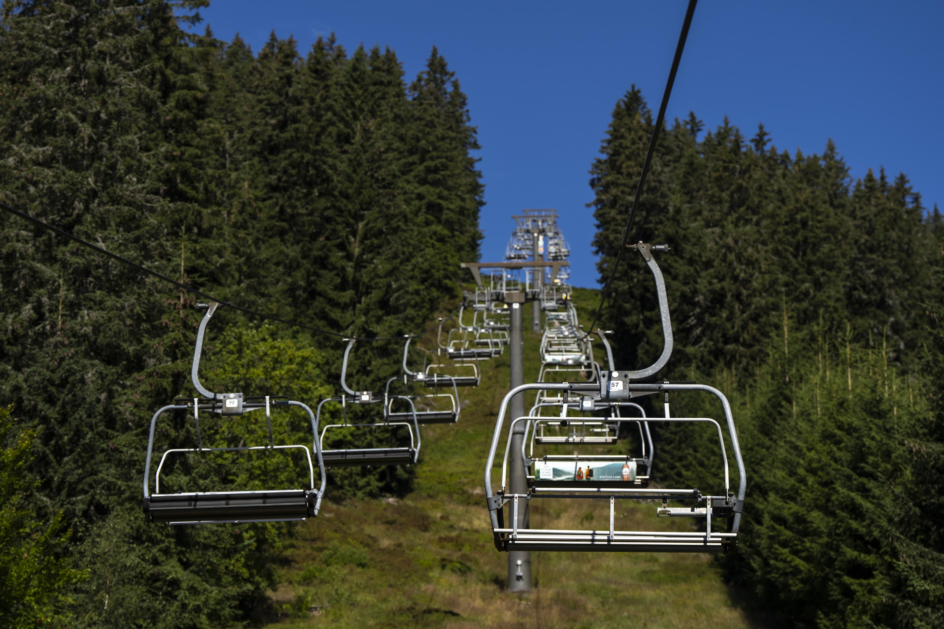 Lanová dráha Hnědý vrch - Pec pod Sněžkou foto 2
