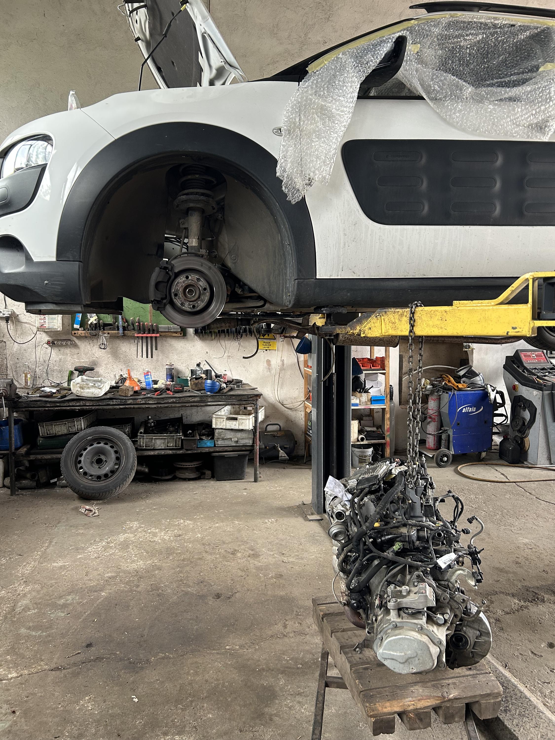 Autoservis Josef Hrnčíř foto 3