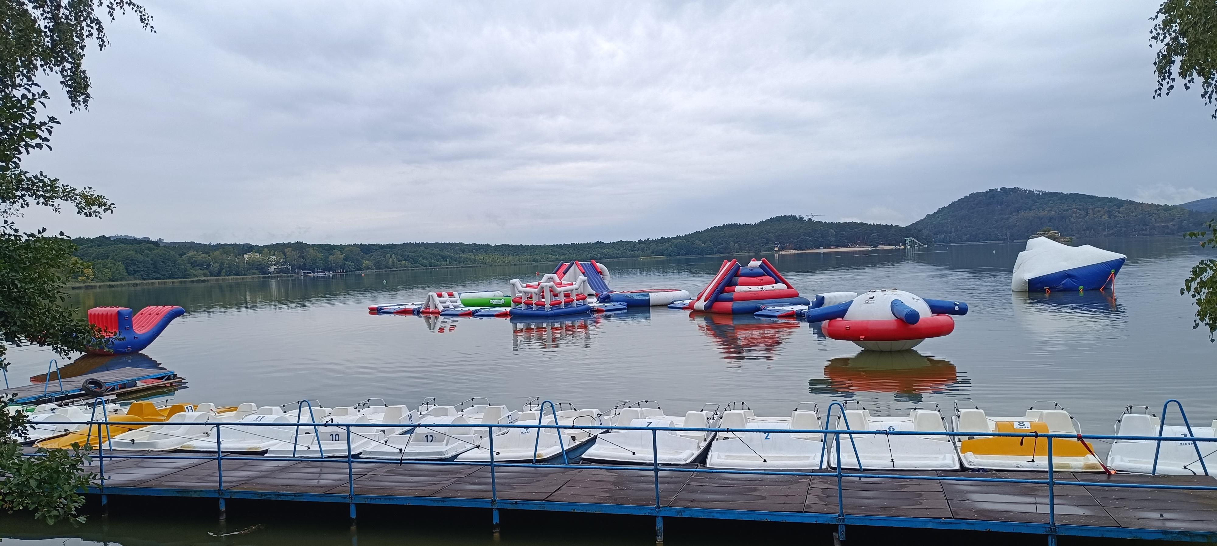 Půjčovna lodiček Máchovo jezero - Doksy, Hlavní pláž foto 3
