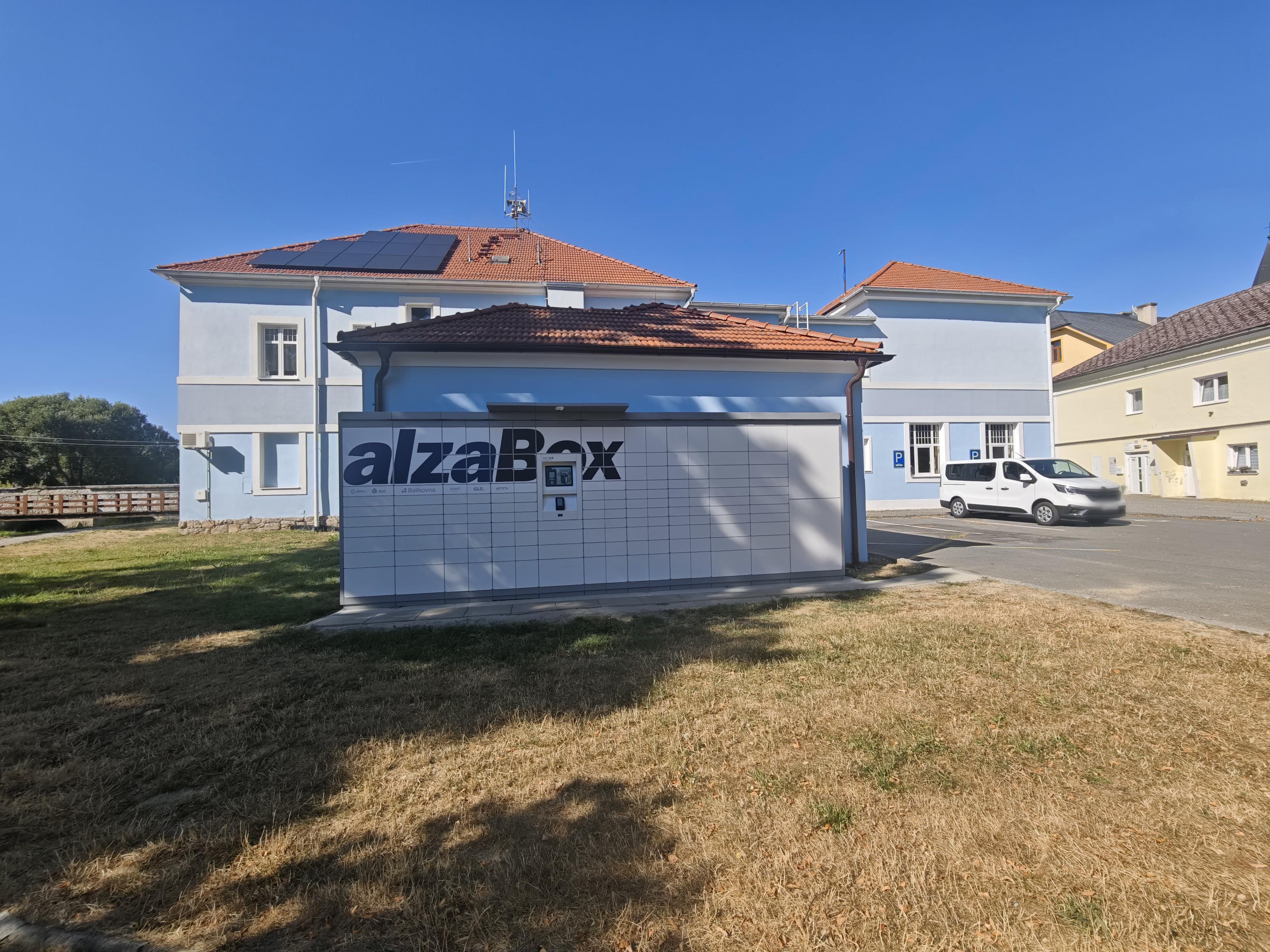 AlzaBox foto 2