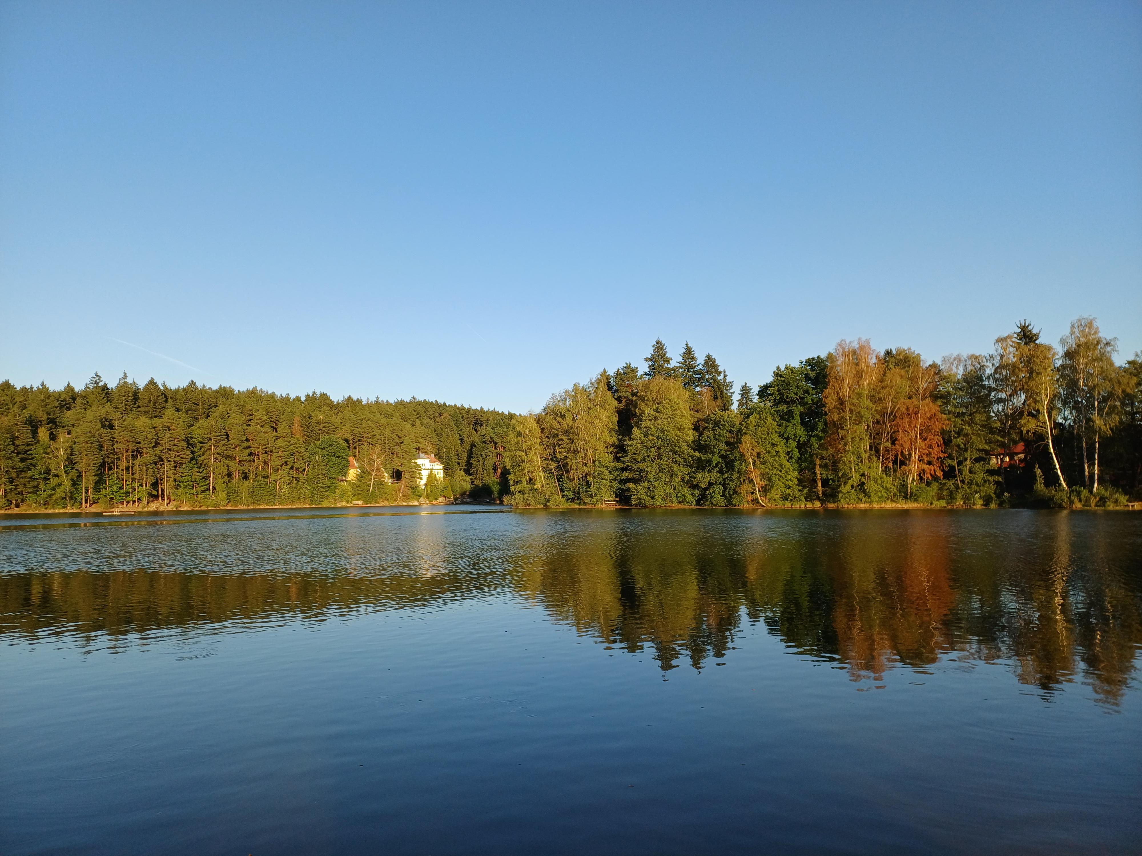 Přírodní koupaliště Babylon foto 3