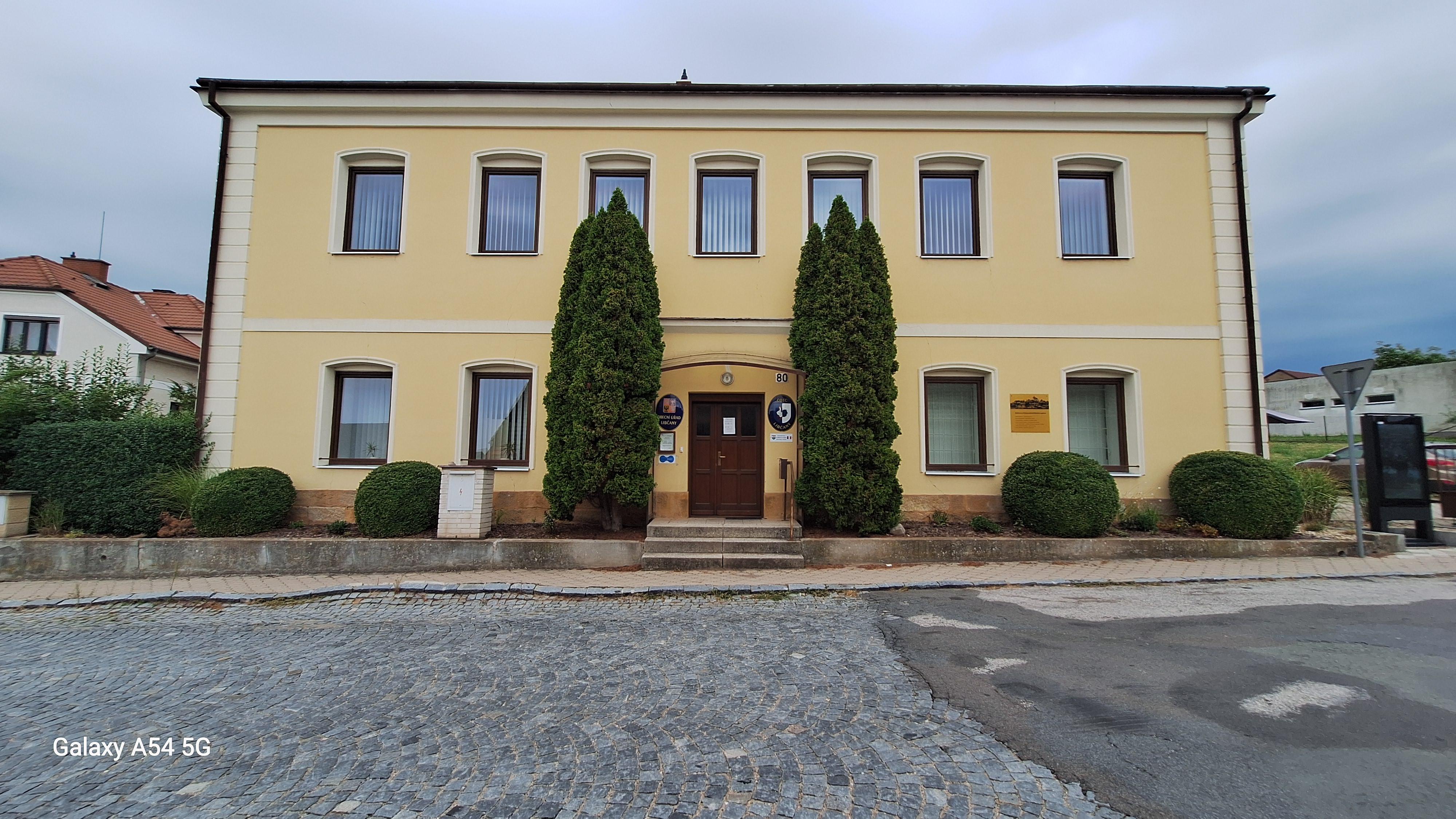 Libčany - obecní úřad foto 2