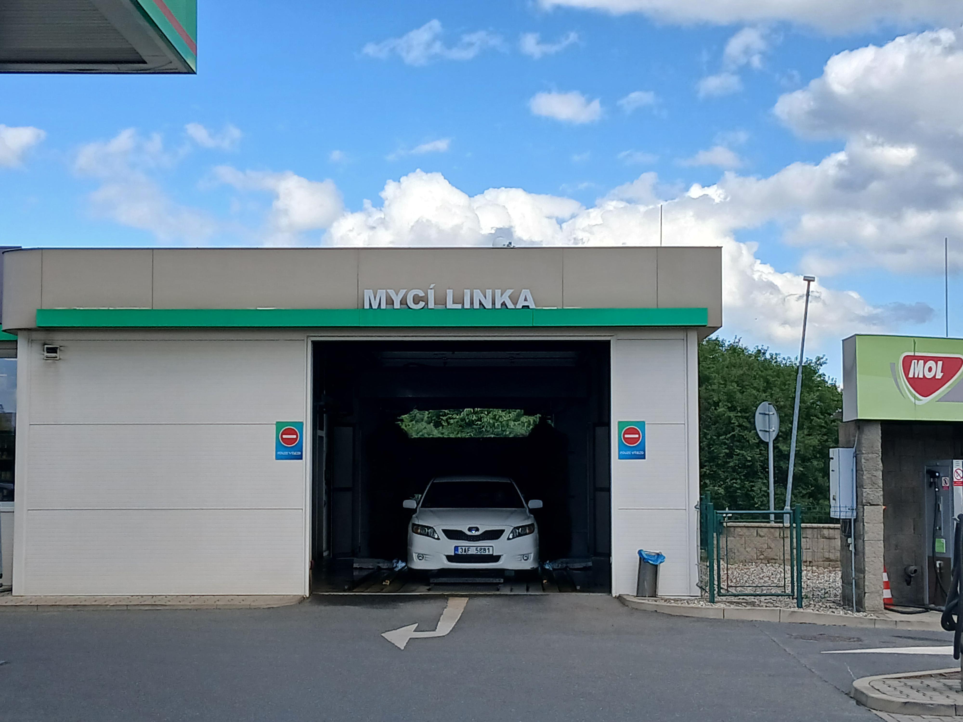 Automyčka MOL foto 4