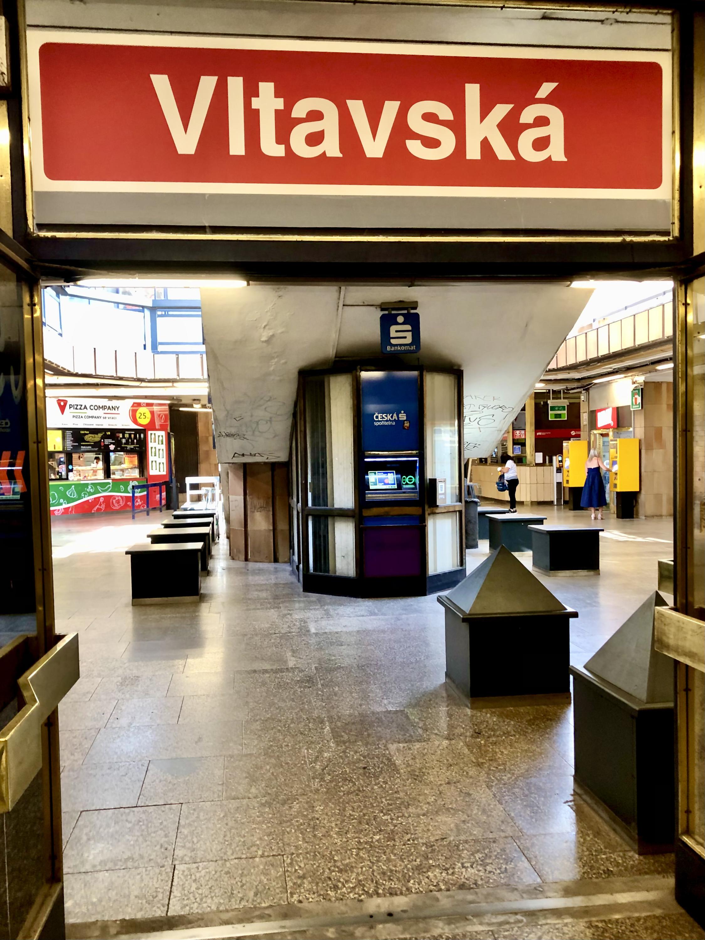Bankomat České spořitelny foto 2
