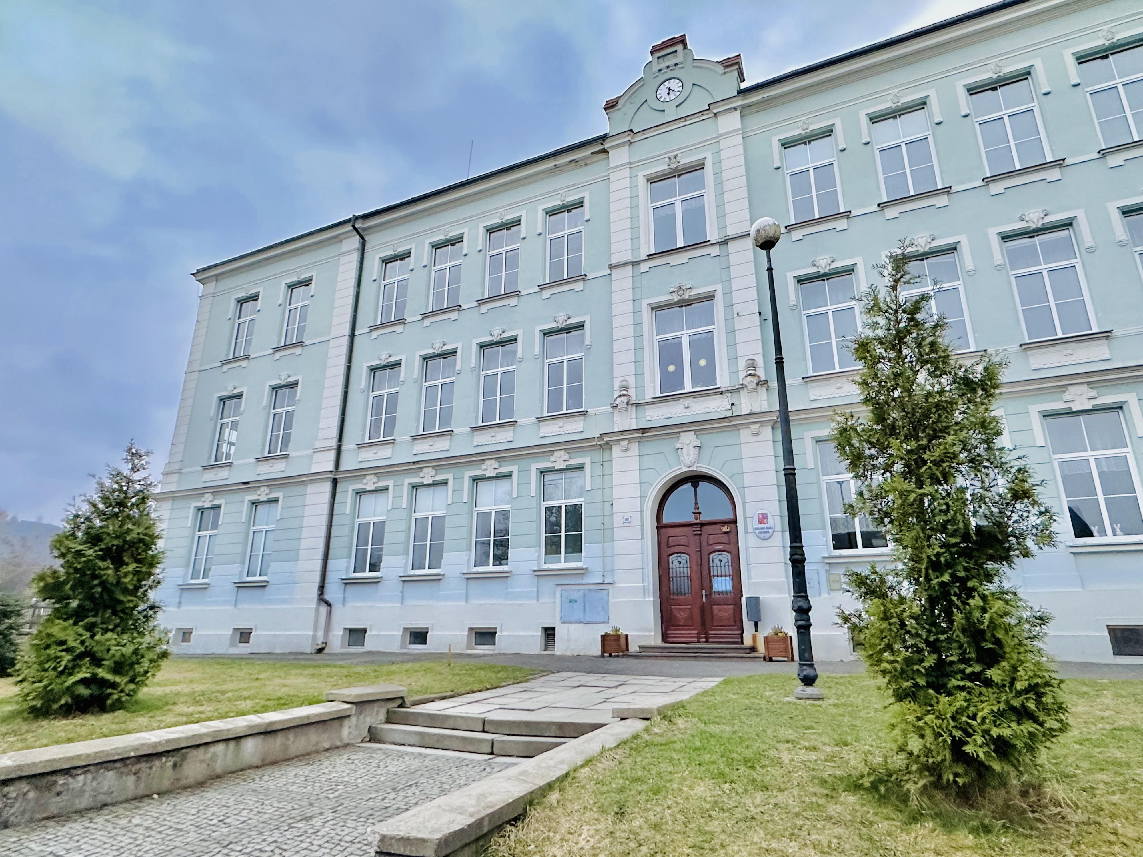 ZŠ a MŠ Tadeáše Haenkeho Chřibská foto 6