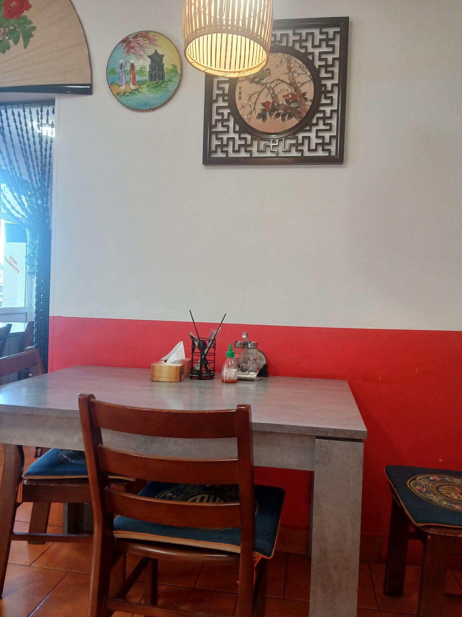 Asia wok & sushi foto 1