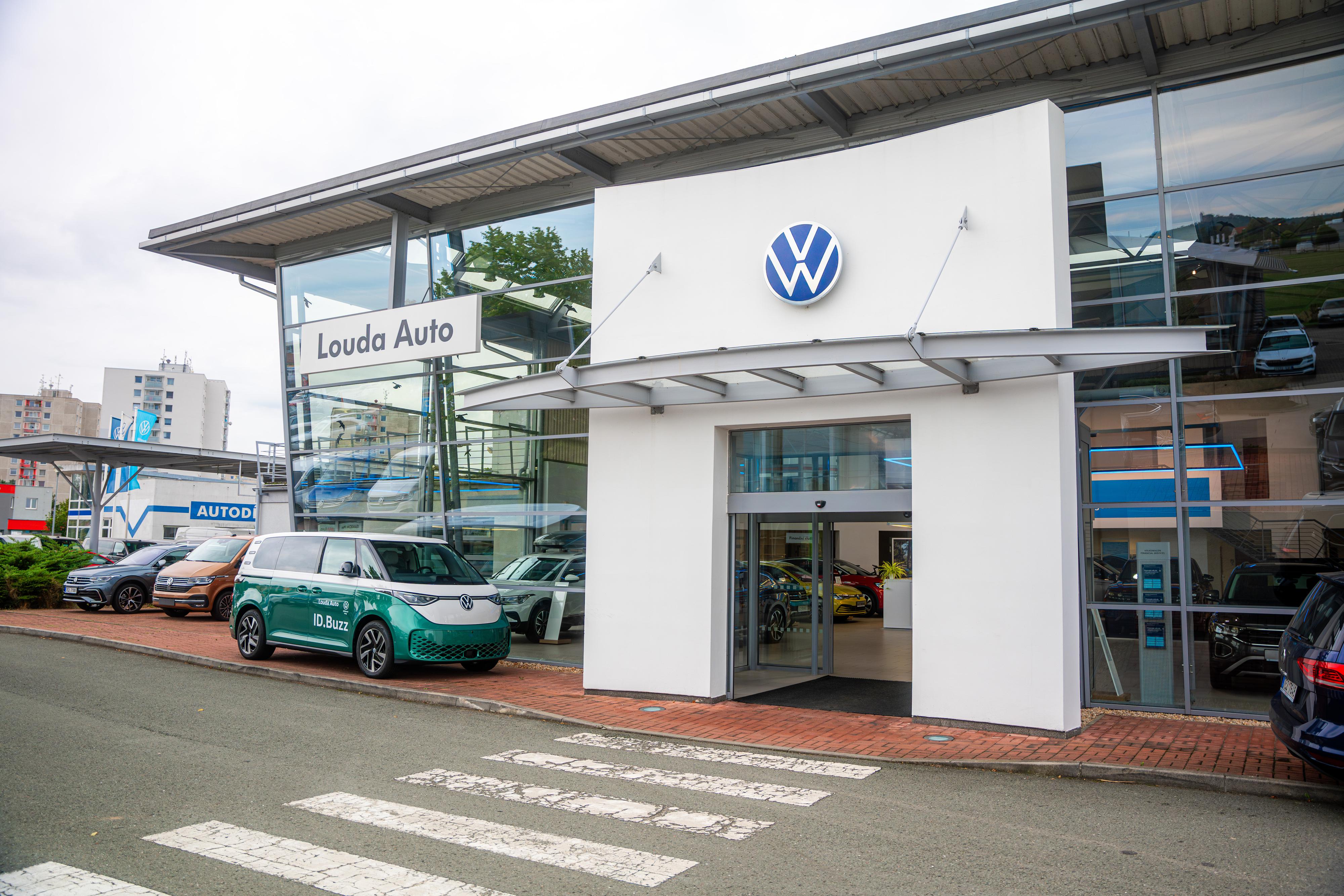 Volkswagen Louda Auto foto 6