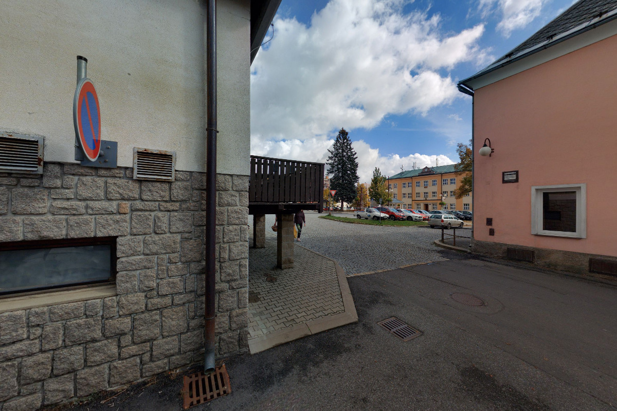 Nabíjecí stanice Město Vysoké nad Jizerou - náměsí