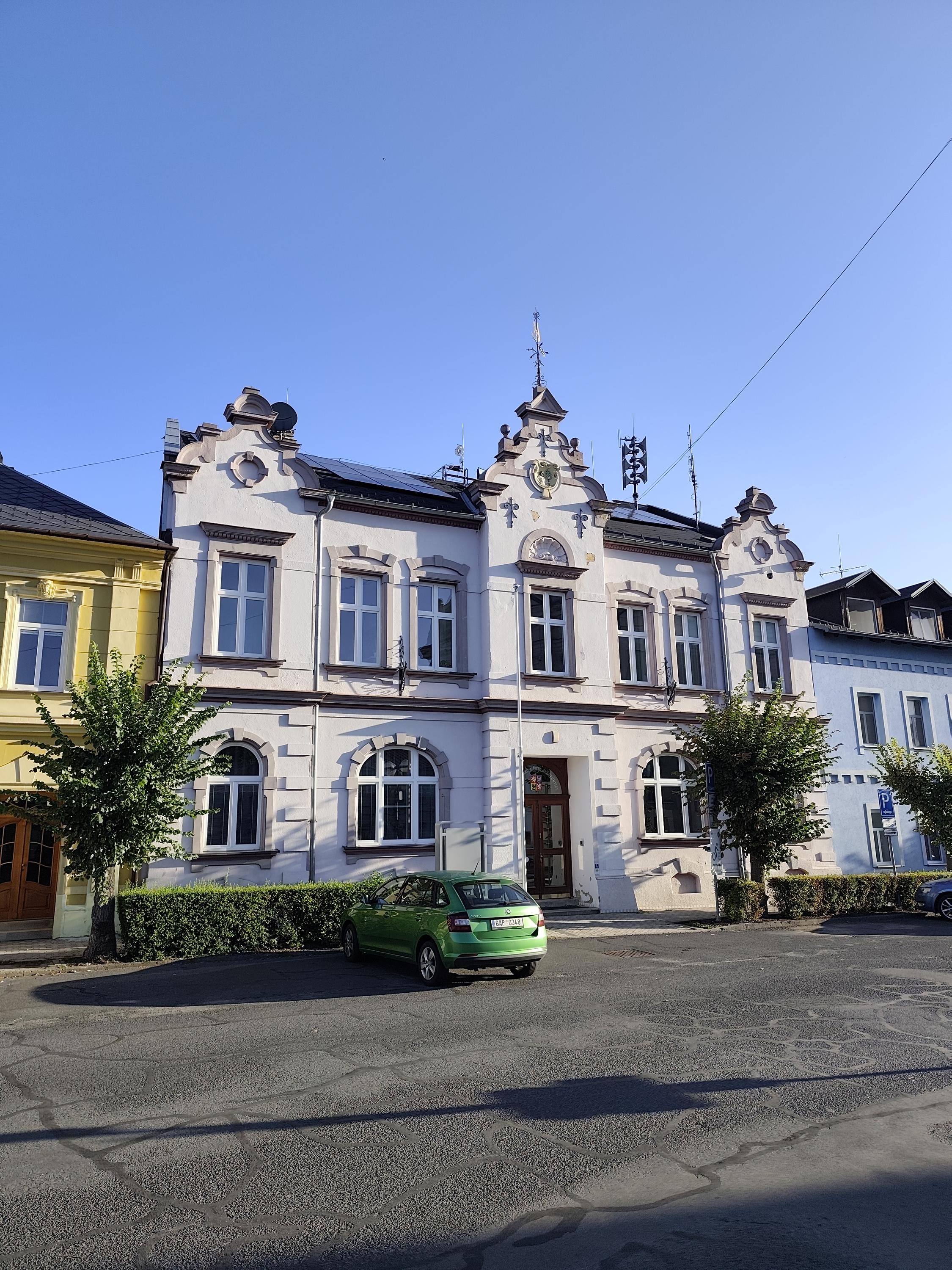 Město Albrechtice - městský úřad foto 3