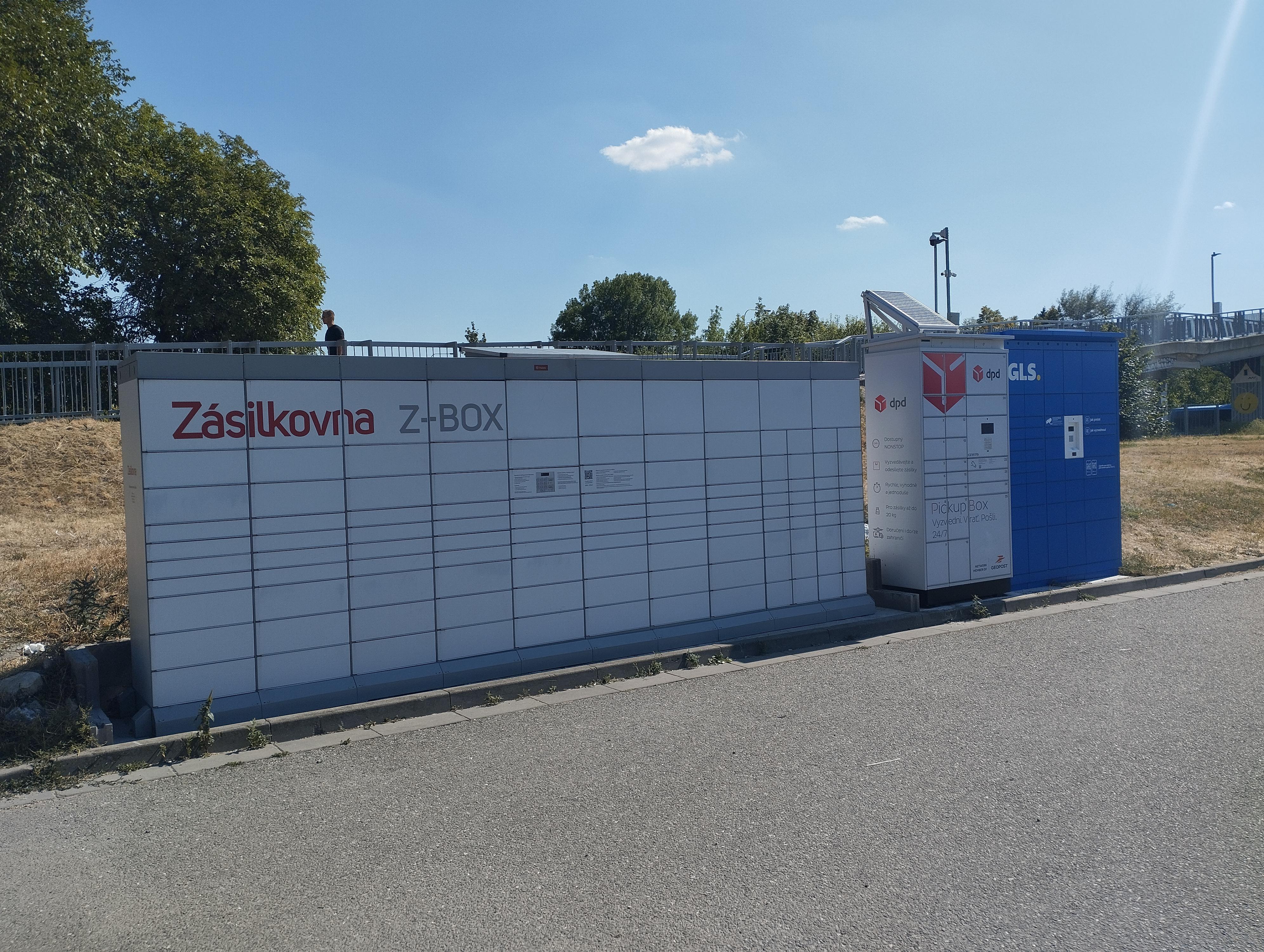 Z-BOX