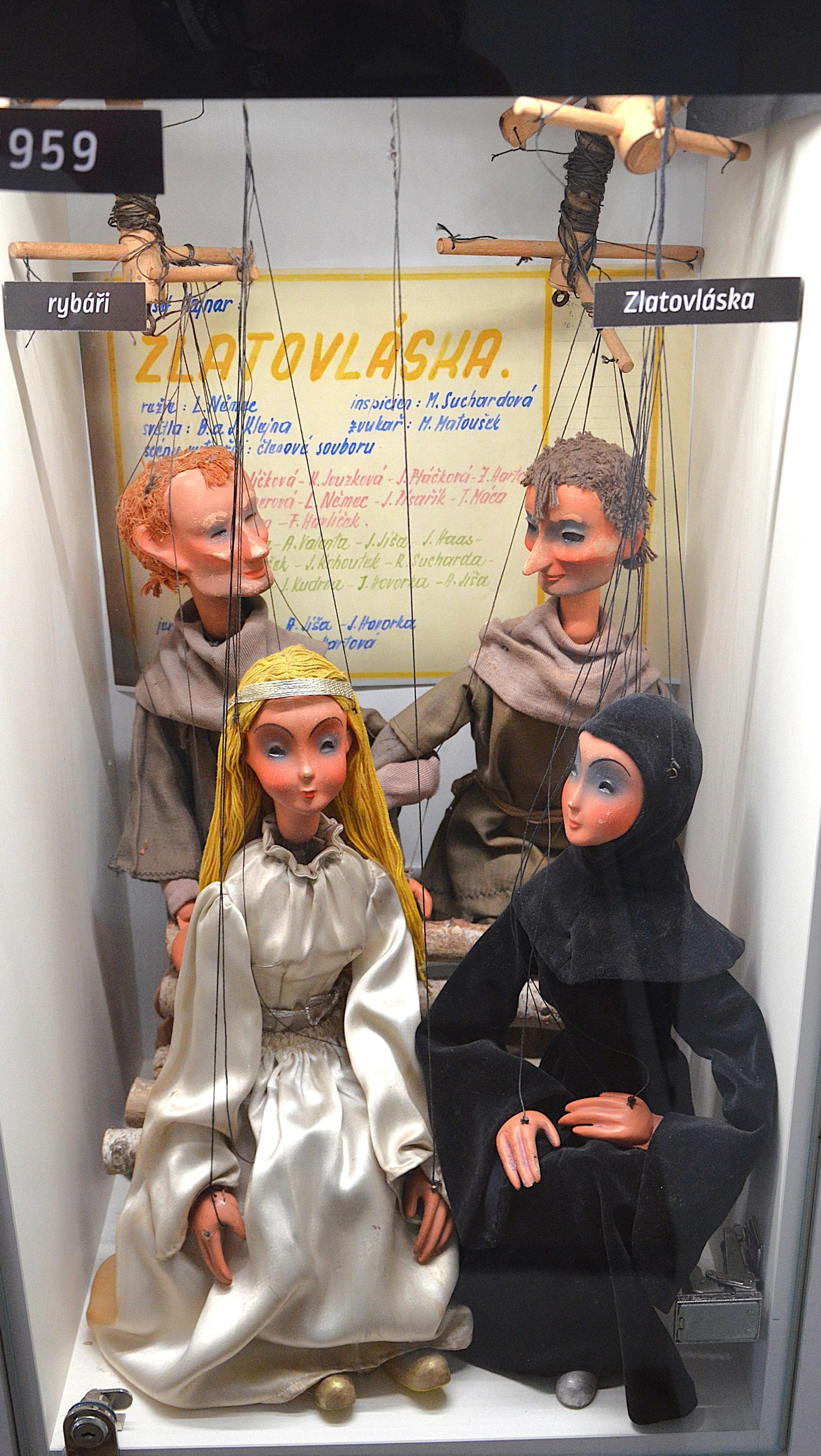 Muzeum loutek na dlouhých nitích foto 3