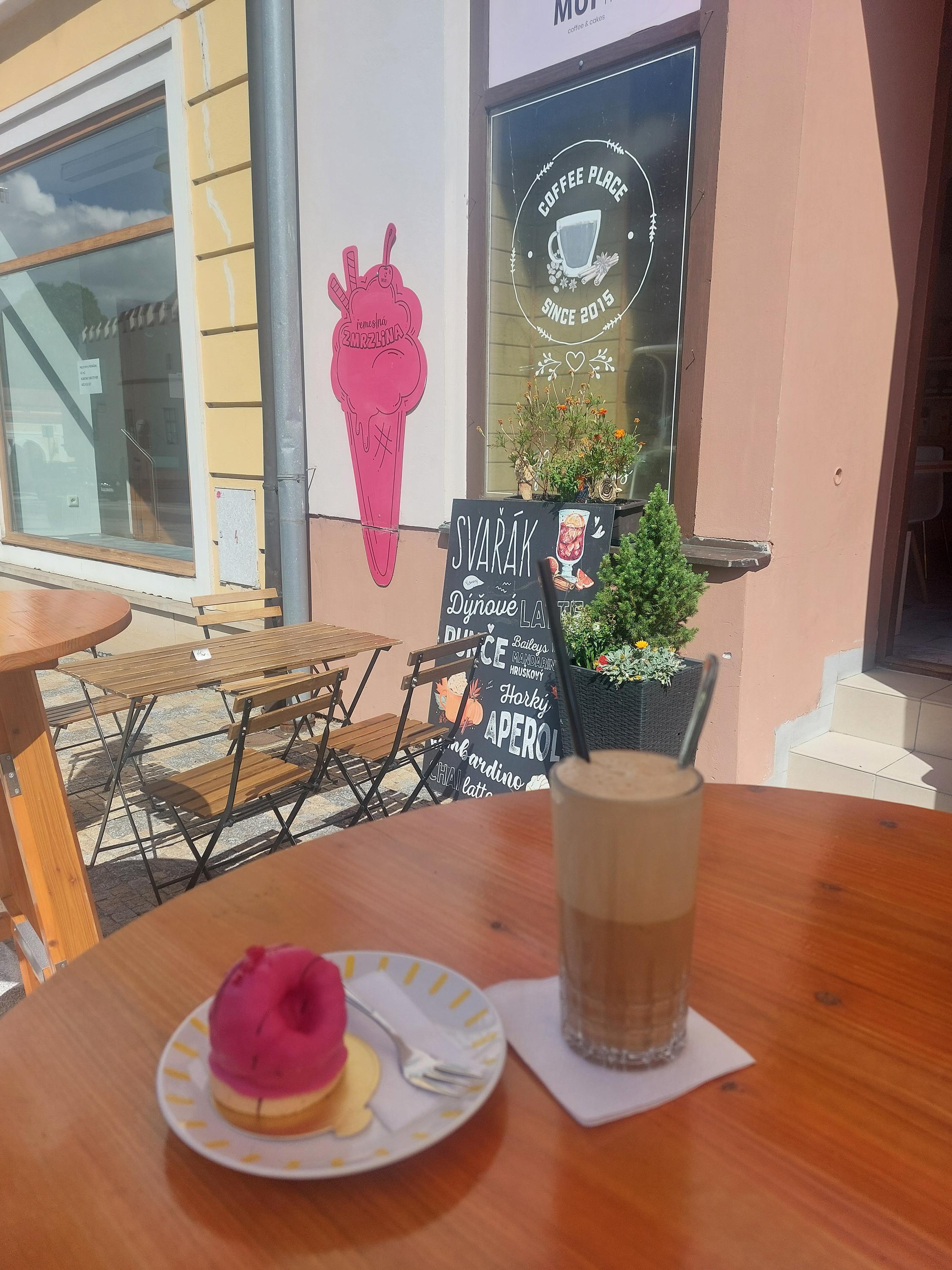 MUFin coffee & cakes