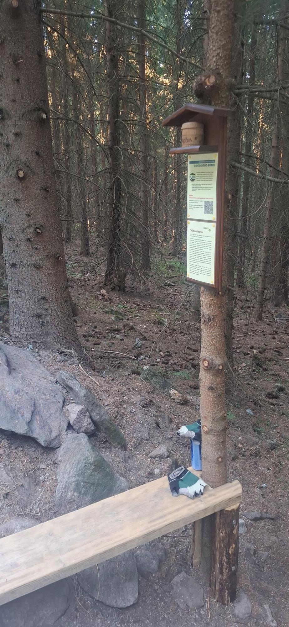 Samoobslužný lesní bar "U chůdového smrku" foto 2
