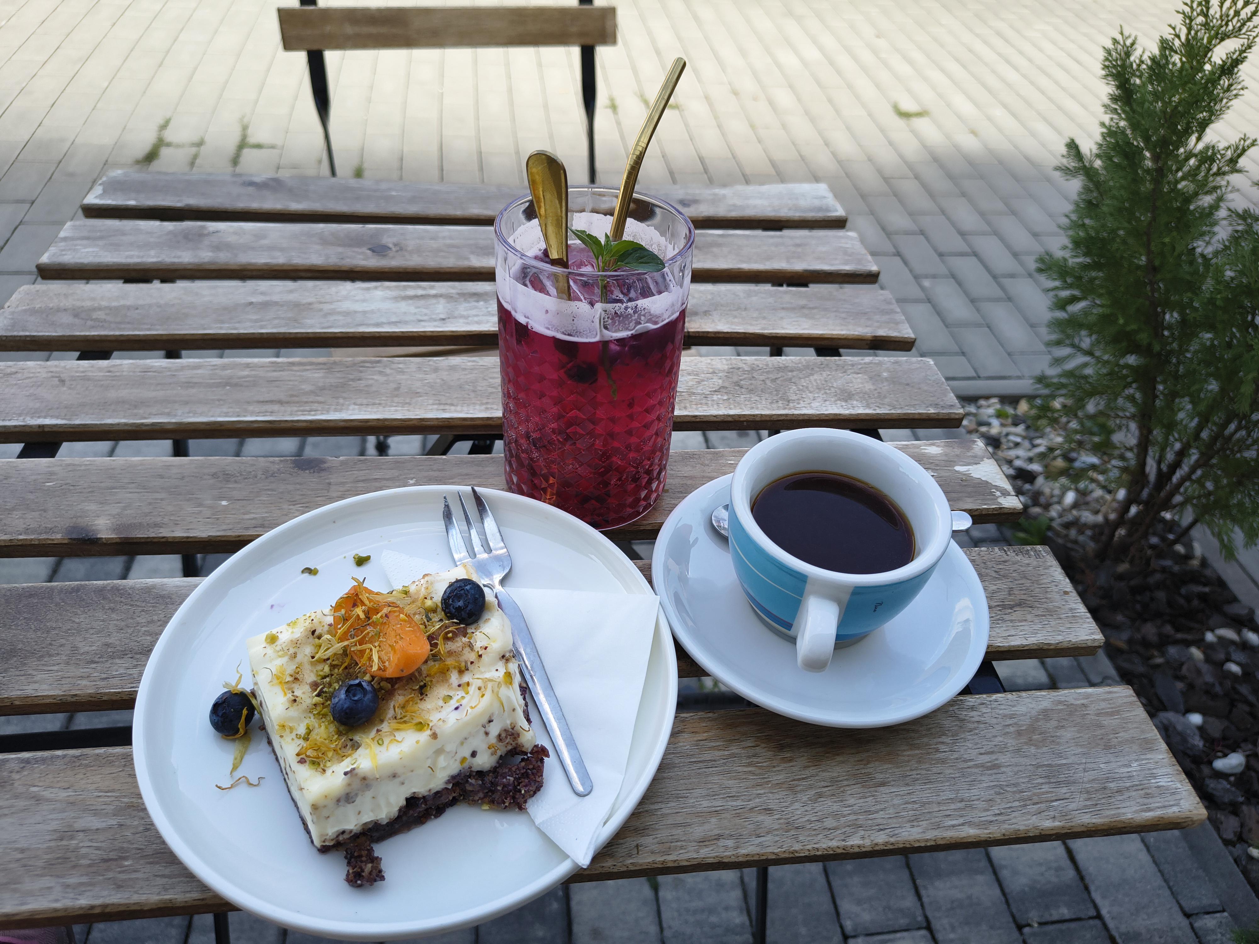 Lístek.Kafé foto 3