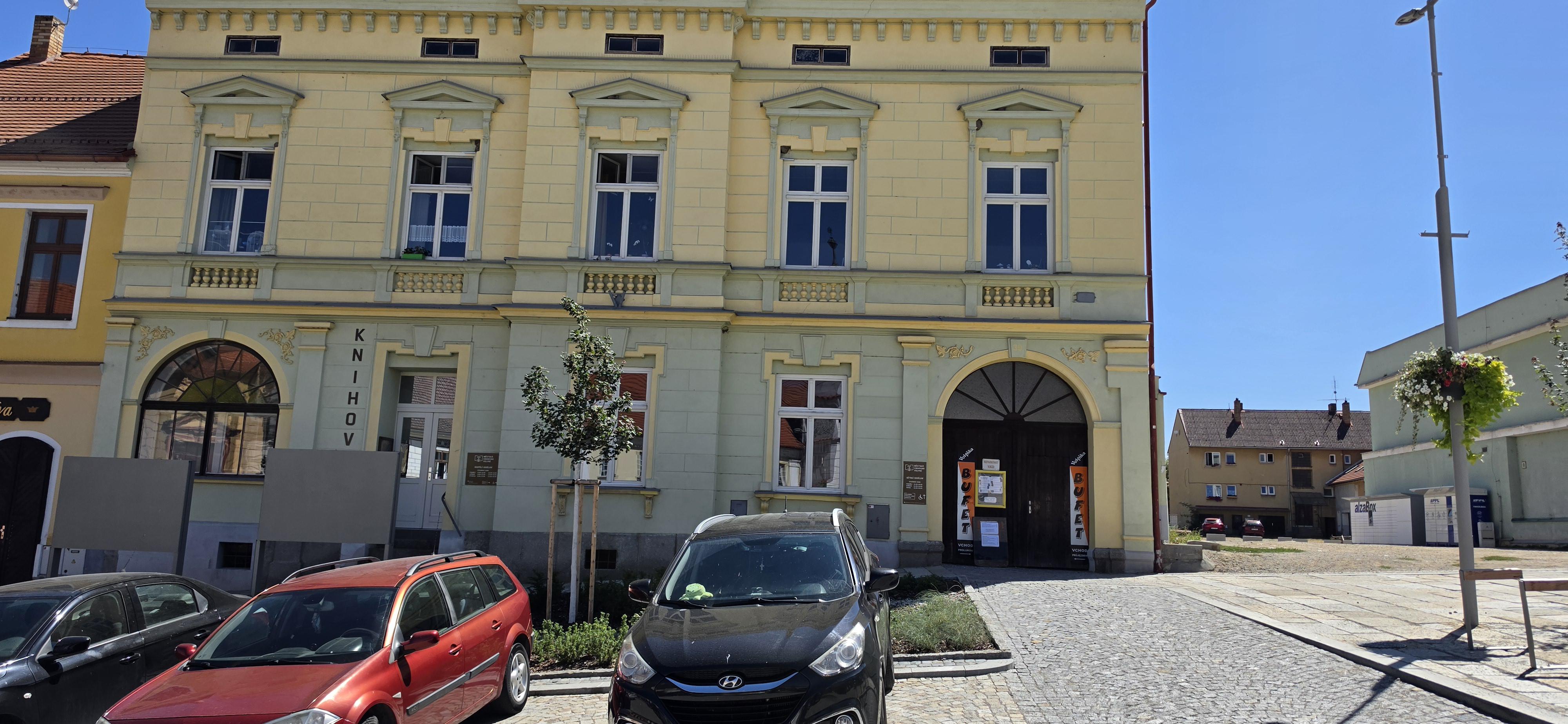 Městská knihovna Volyně foto 3