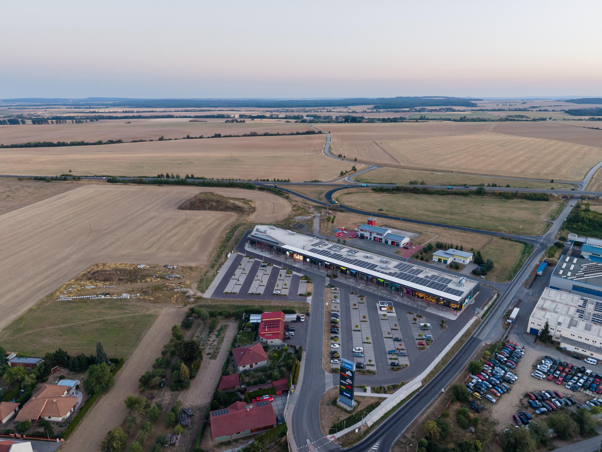 AVENTIN Shopping Moravské Budějovice foto 4