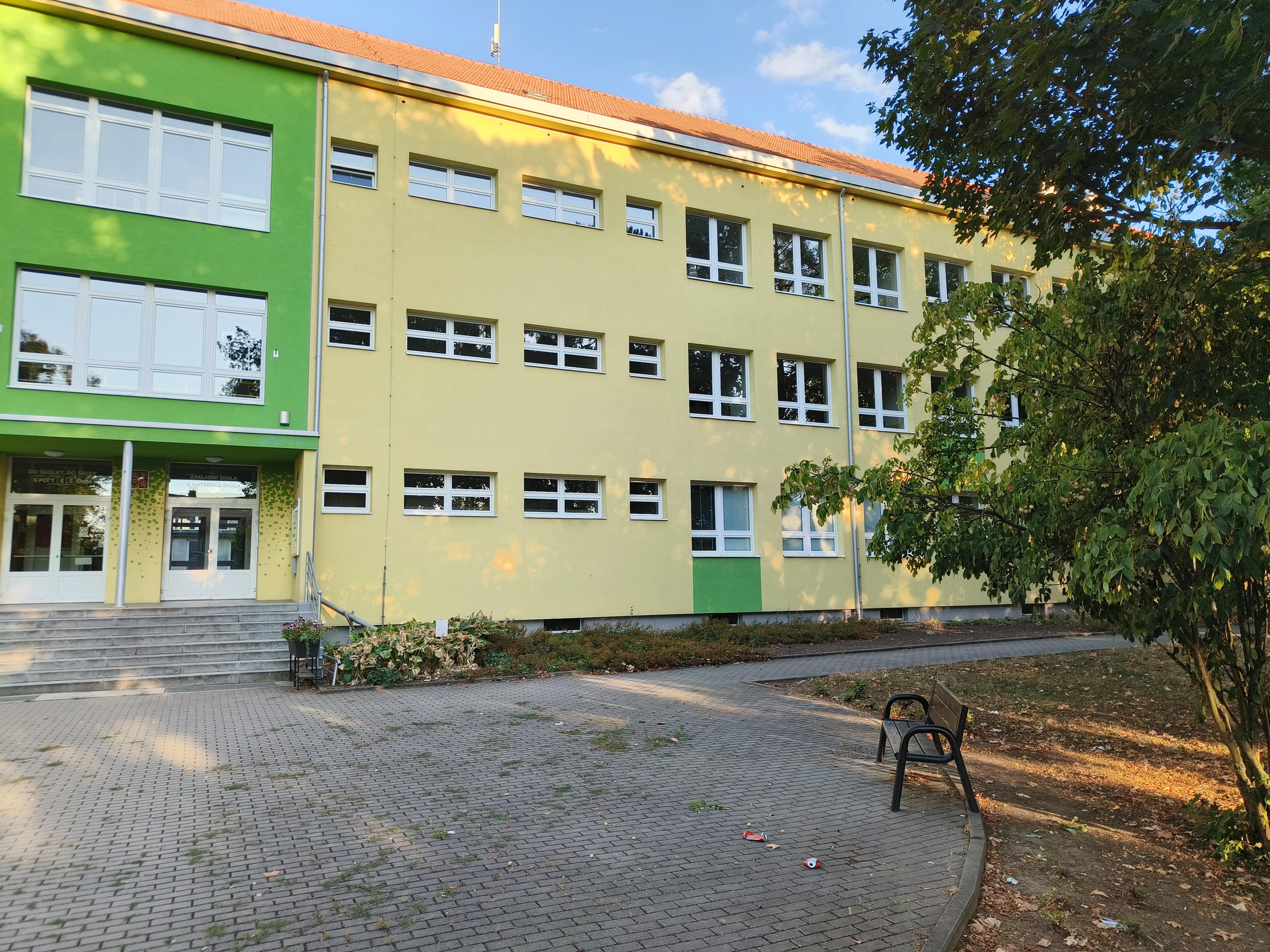 ZŠ a MŠ Těšany foto 3