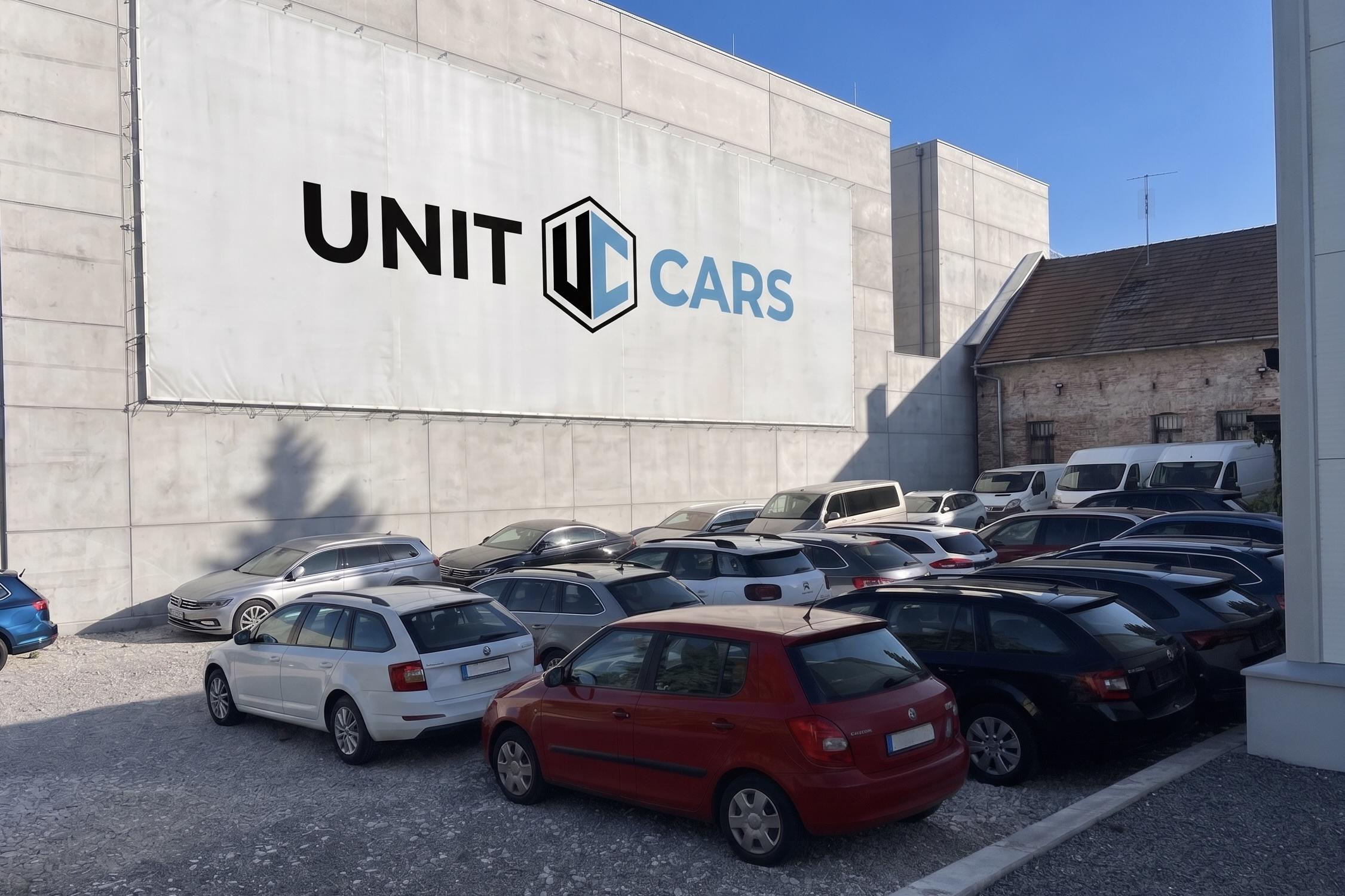 UNIT CARS