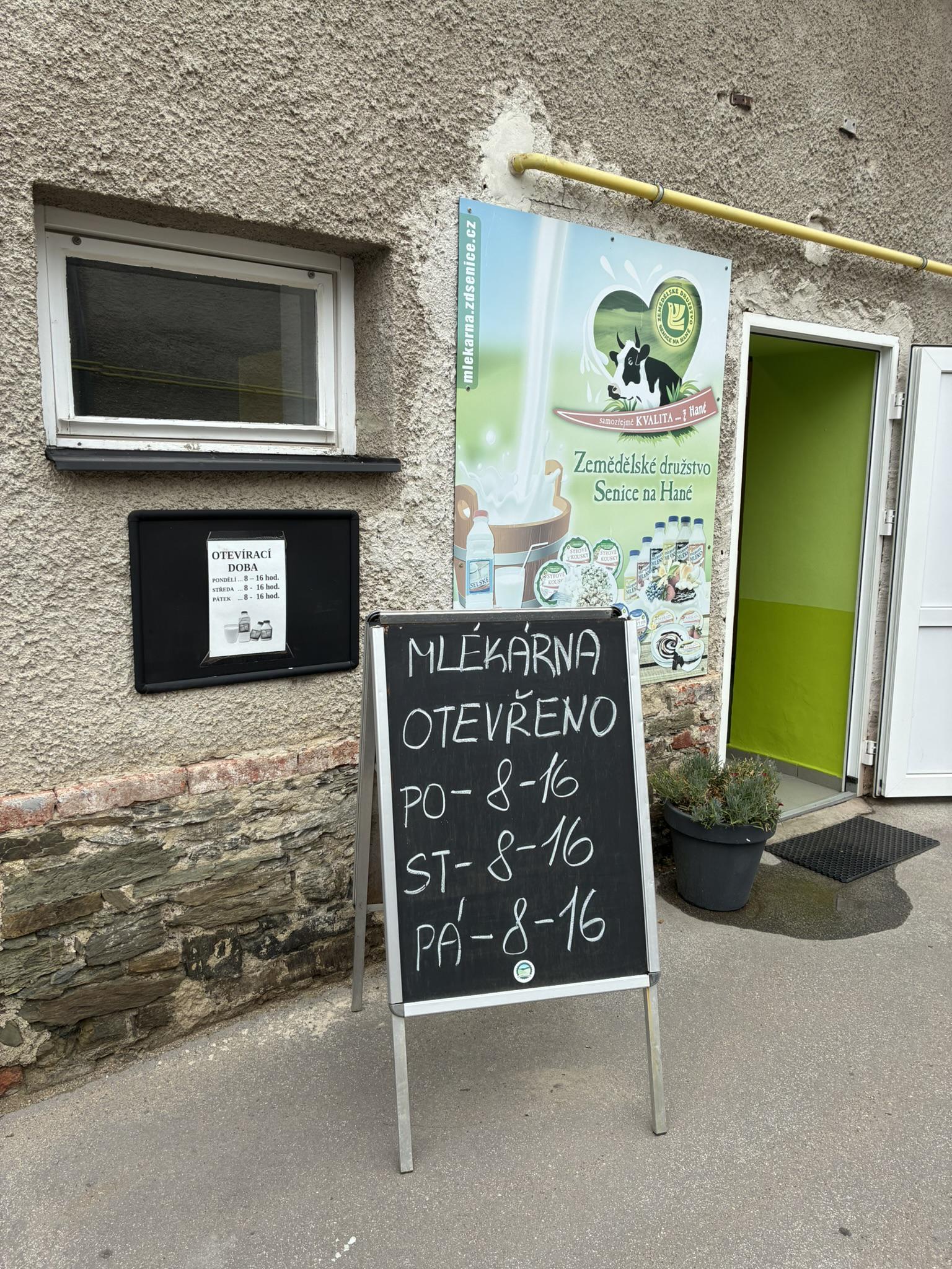 Mlékárna Zemědělské družstvo Senice na Hané foto 2