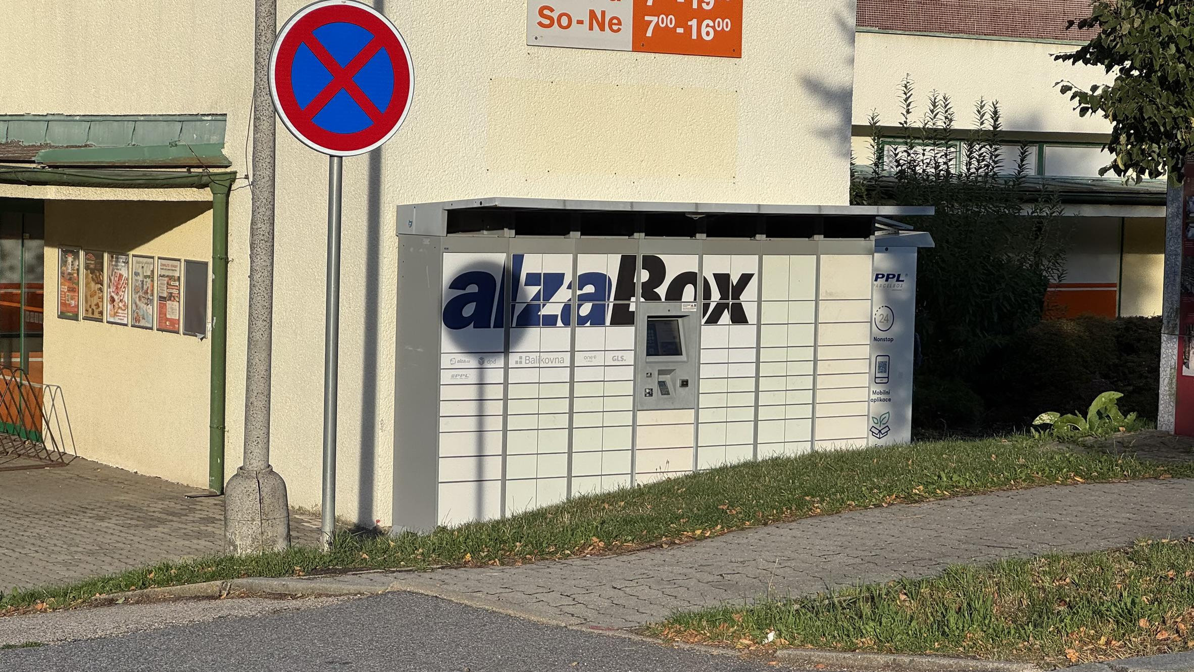 AlzaBox