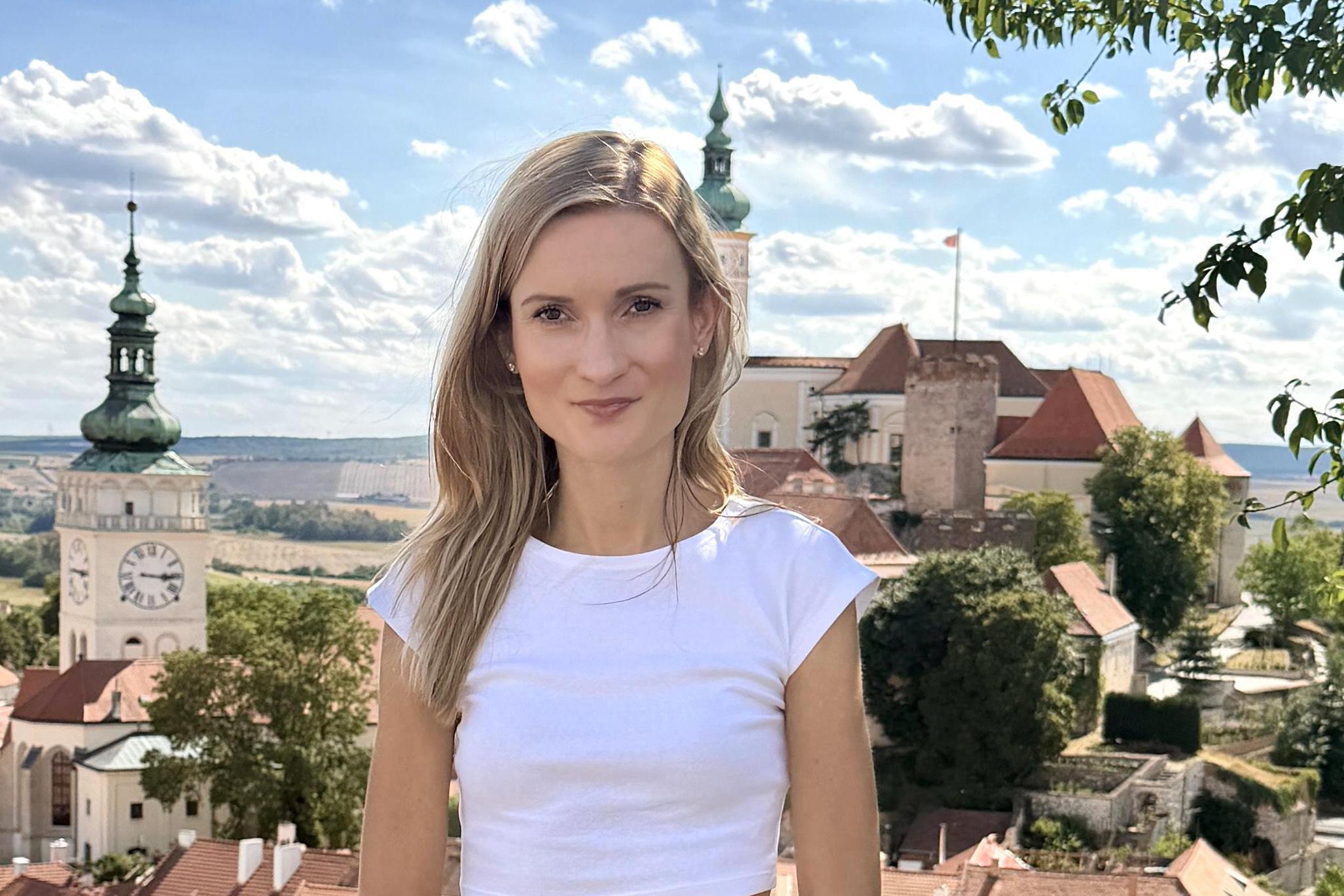 Lenka Režňáková - Reality Lenka Režňáková a otec s.r.o.