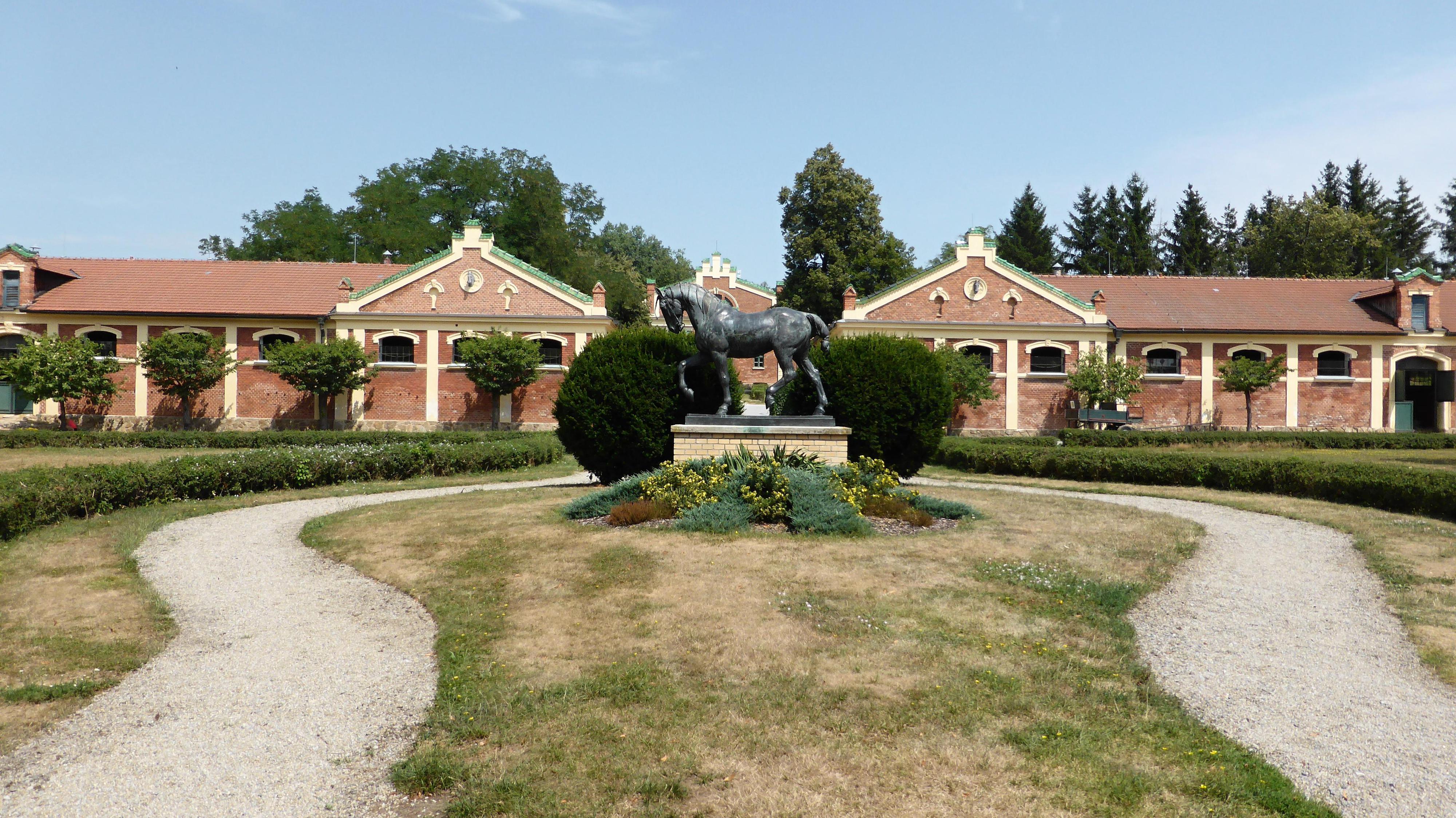 Zemský hřebčinec Písek, s.p.o.