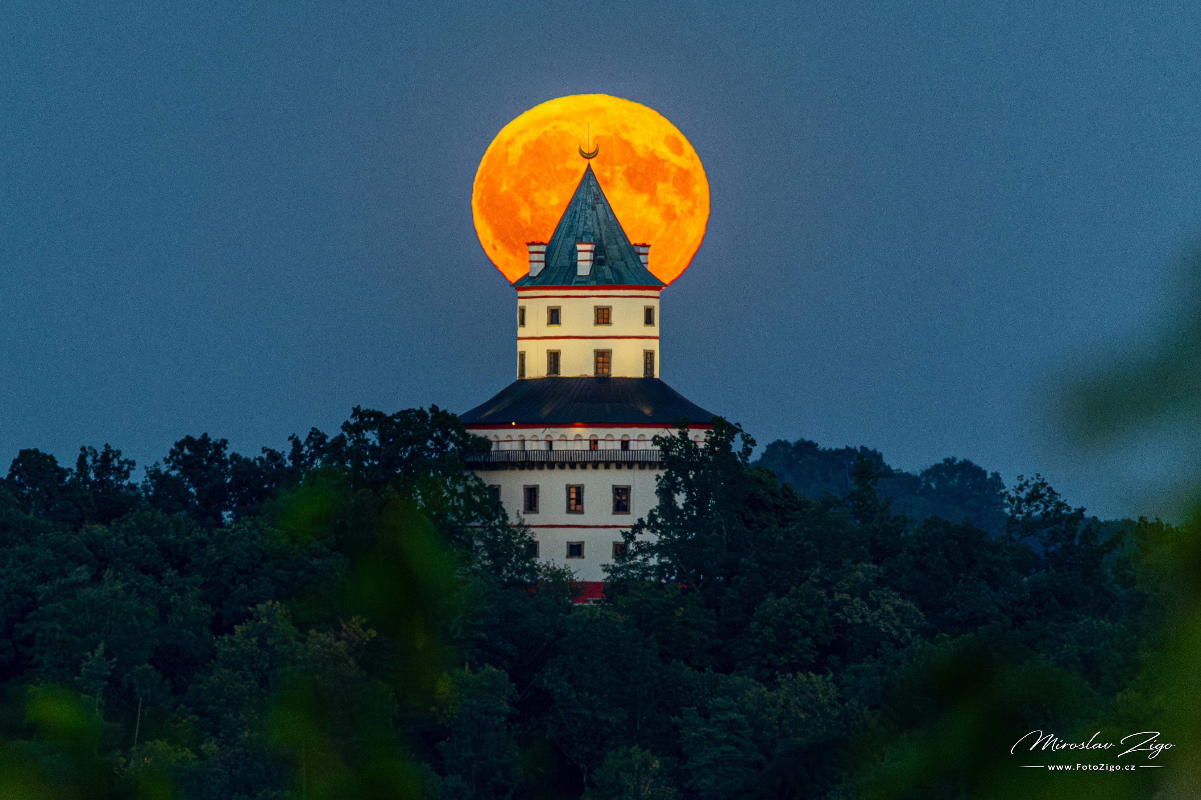 Zámek Humprecht foto 2