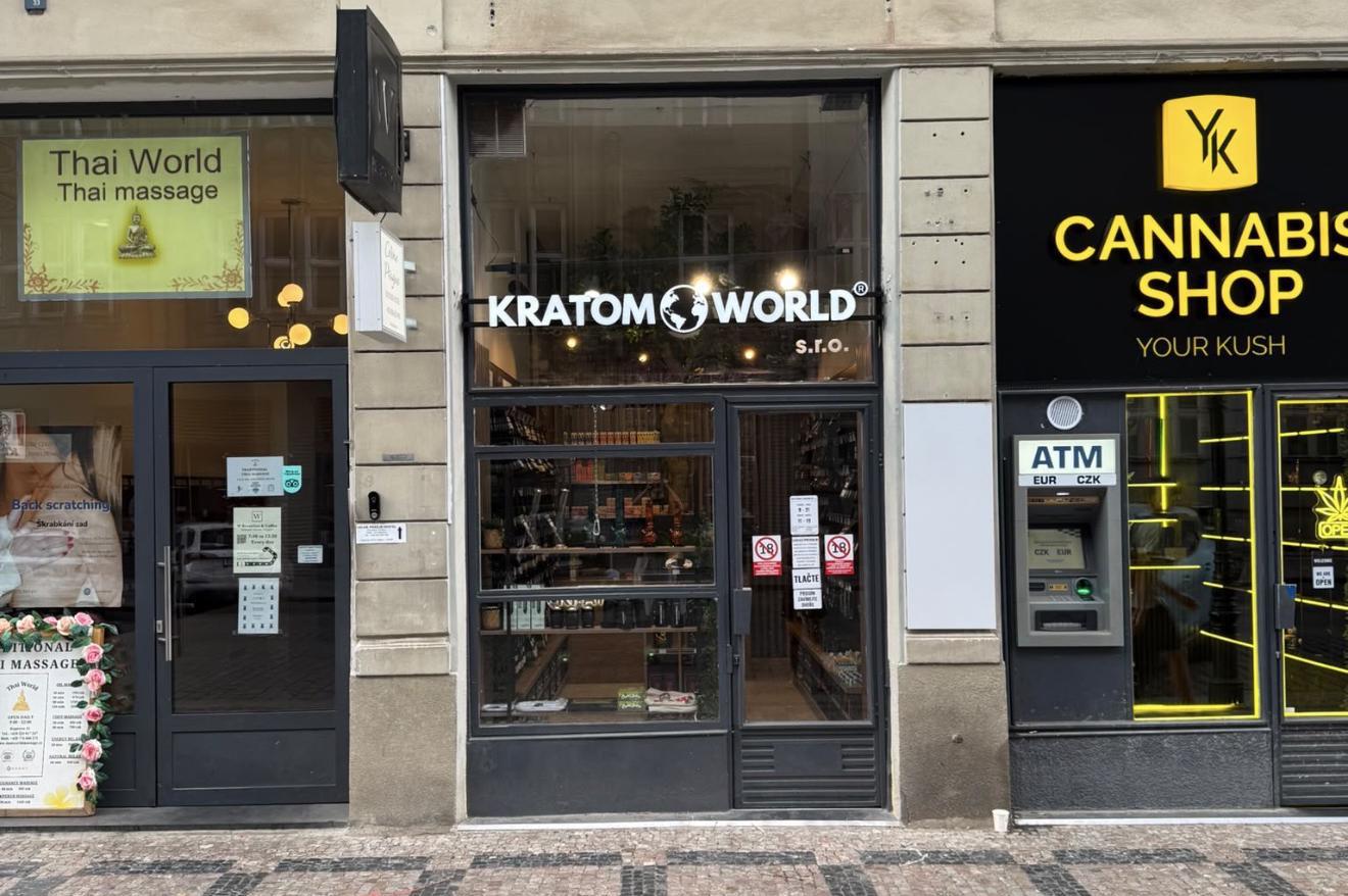 Kratom World